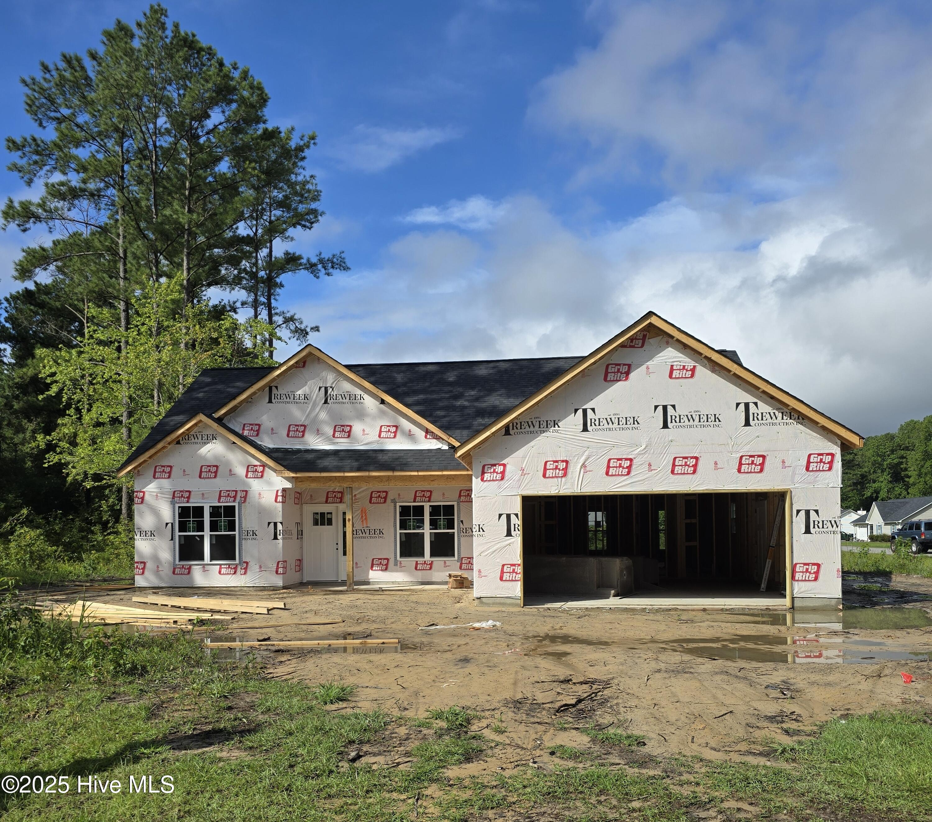 Property at 100 Maple Court