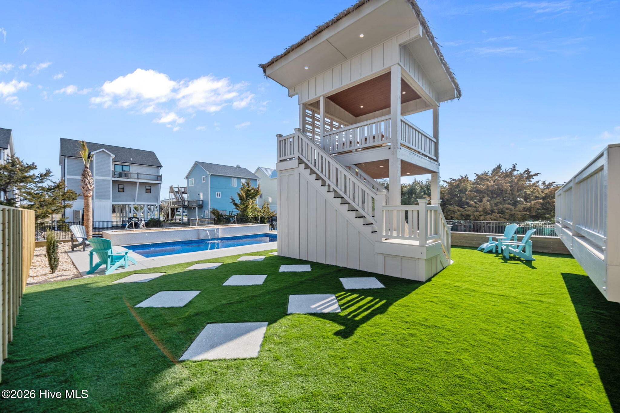 100552191 | Photo 52