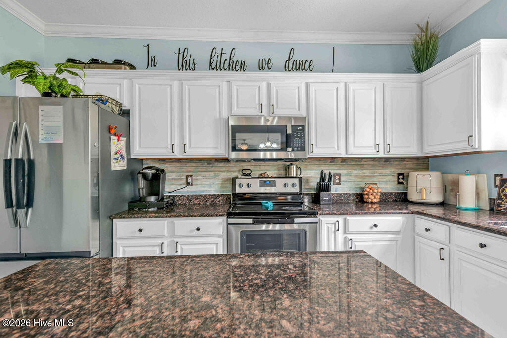 100567733 | Photo 12