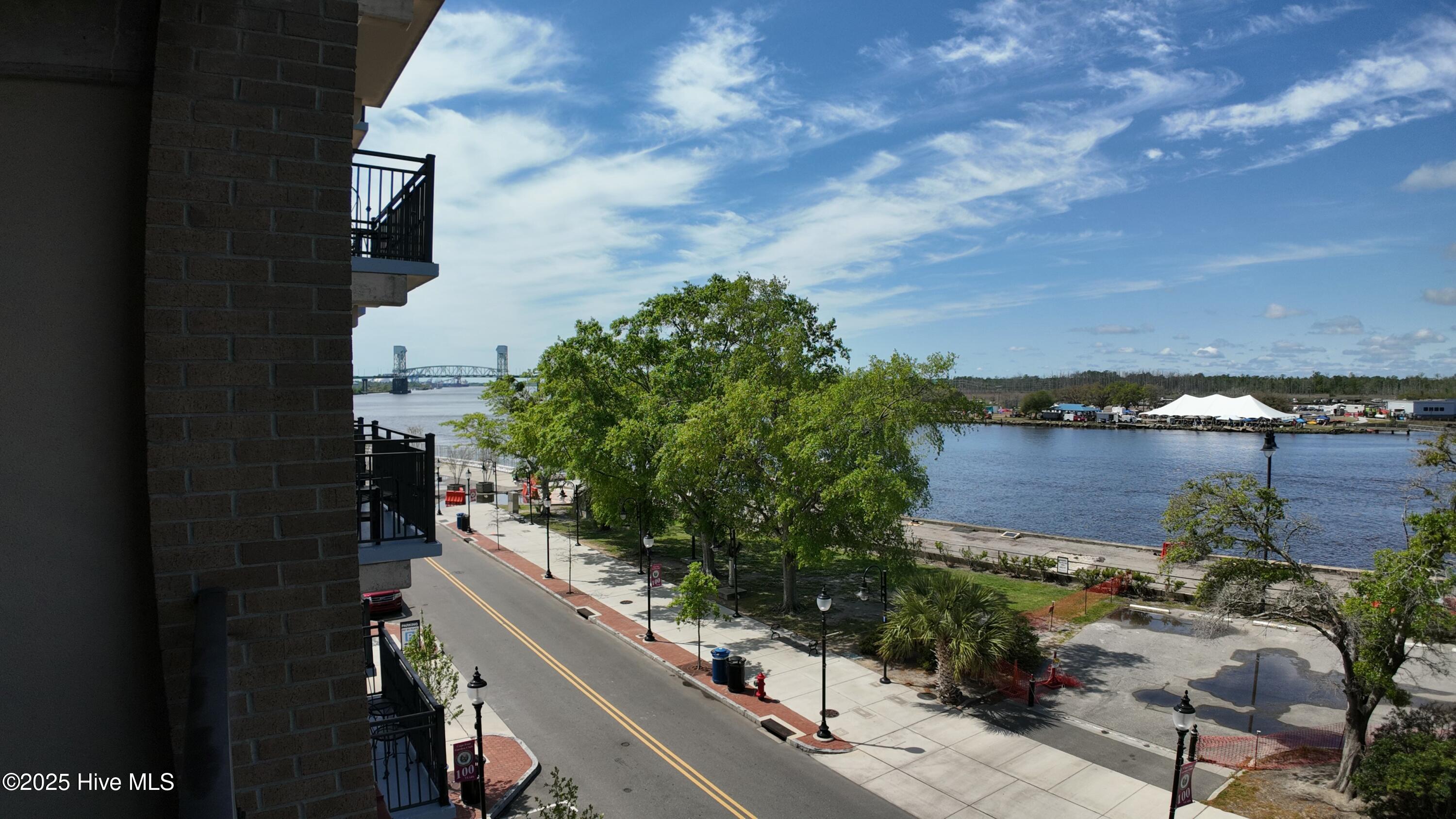 100500705 | Photo 34