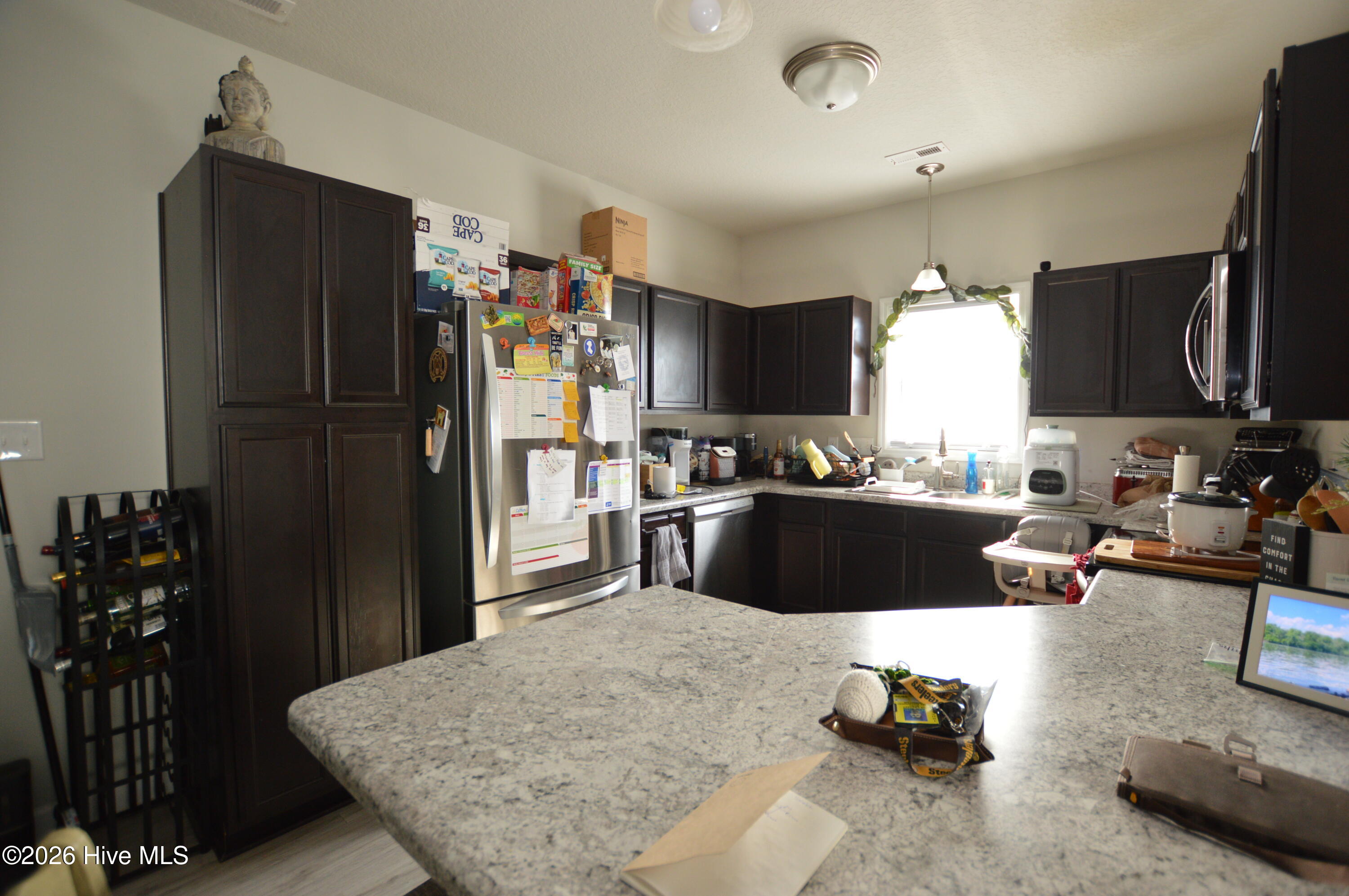 100553003 | Photo 10