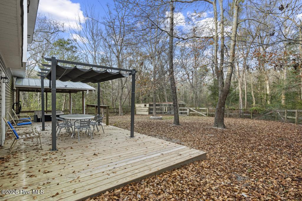 100551053 | Photo 40