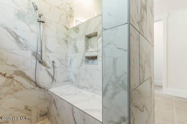 100556716 | Photo 17