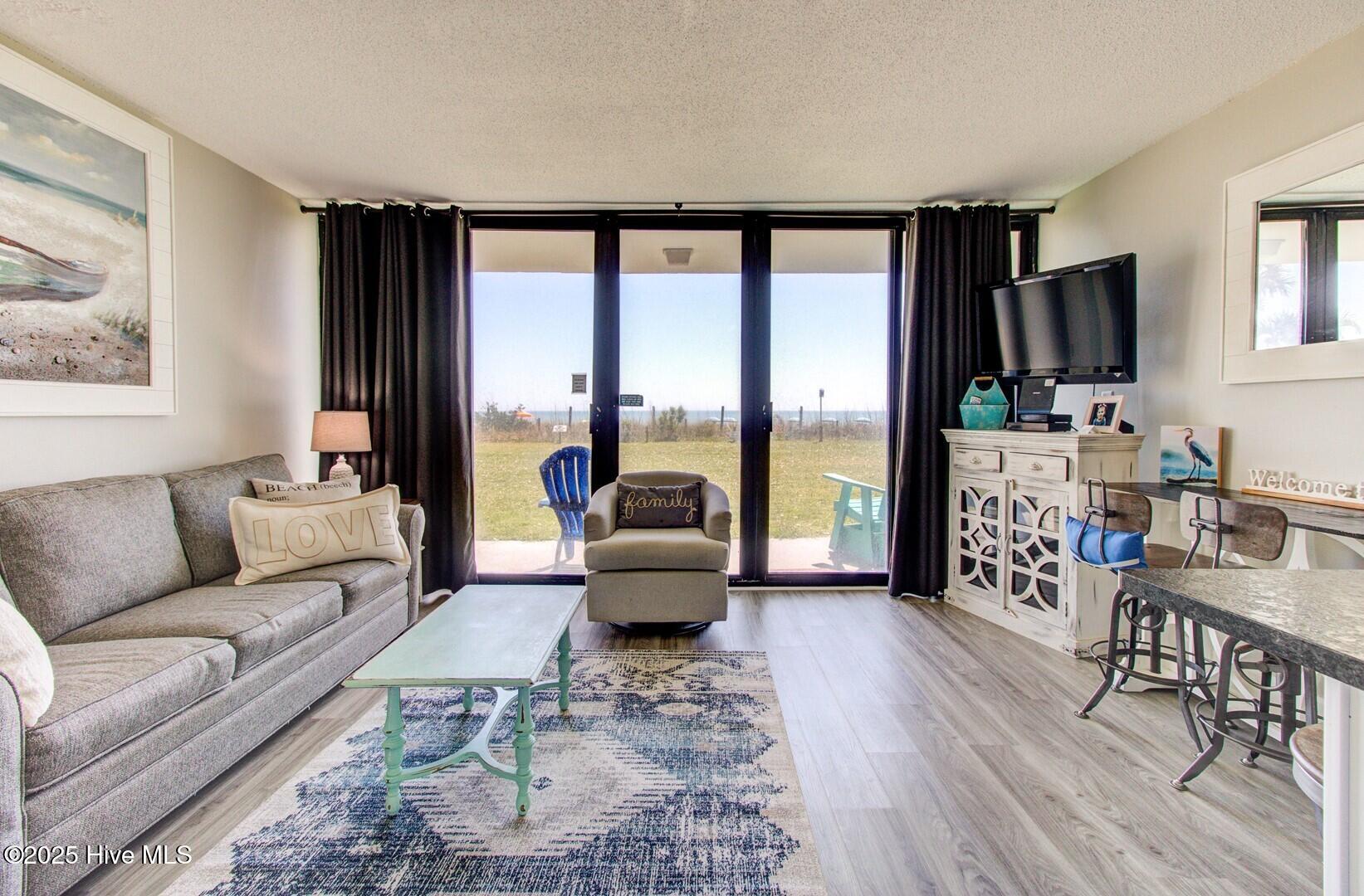 1615 Lake Park Boulevard S UNIT 103, Carolina Beach, NC, 28428