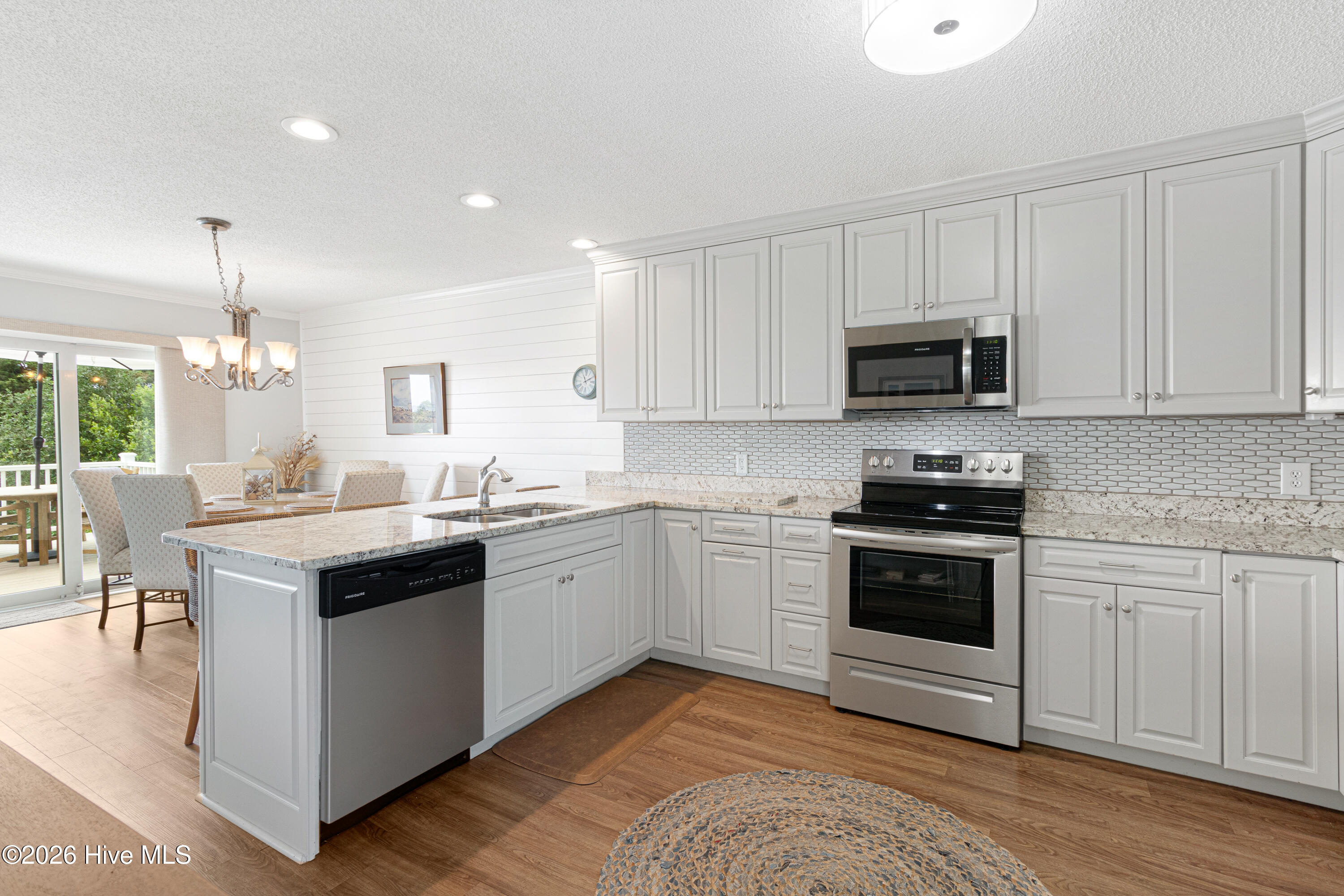 11017 Inlet Drive,Emerald Isle