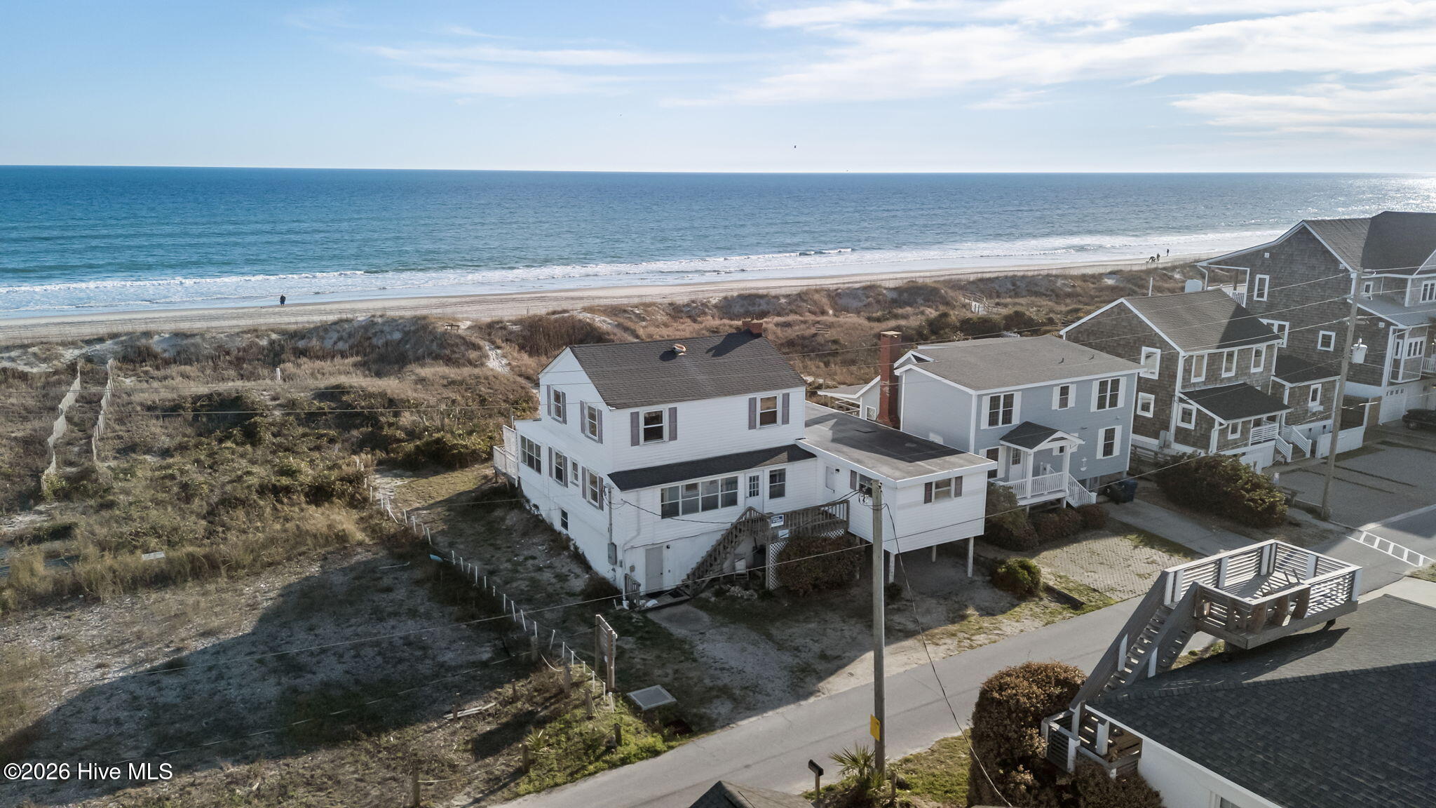 202 Glenn, Atlantic Beach, North Carolina, 5 Bedrooms Bedrooms, 9 Rooms Rooms,3 BathroomsBathrooms,Single family residence,For sale,Glenn,100561917