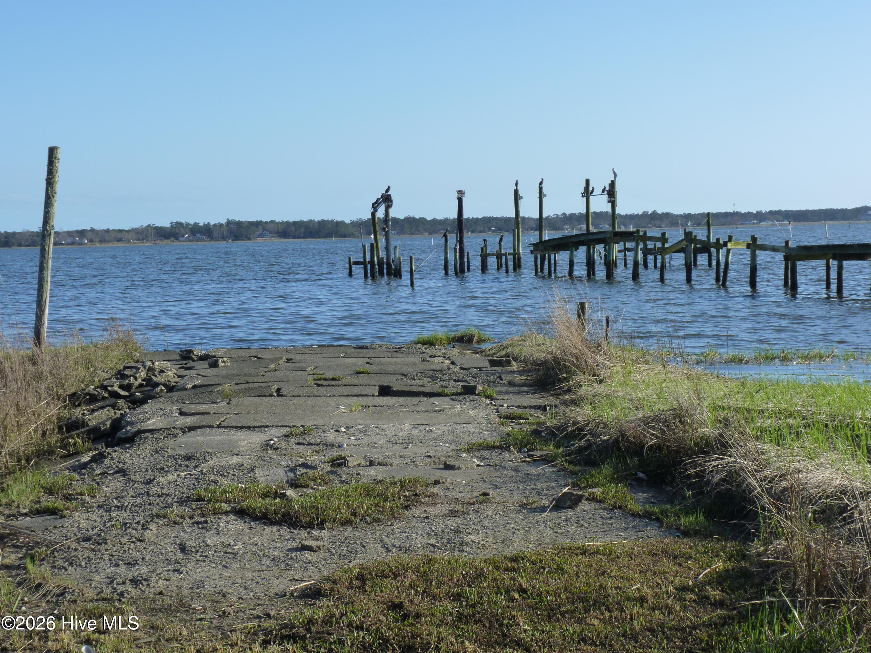 210 Shore Road, Newport, NC, 28570