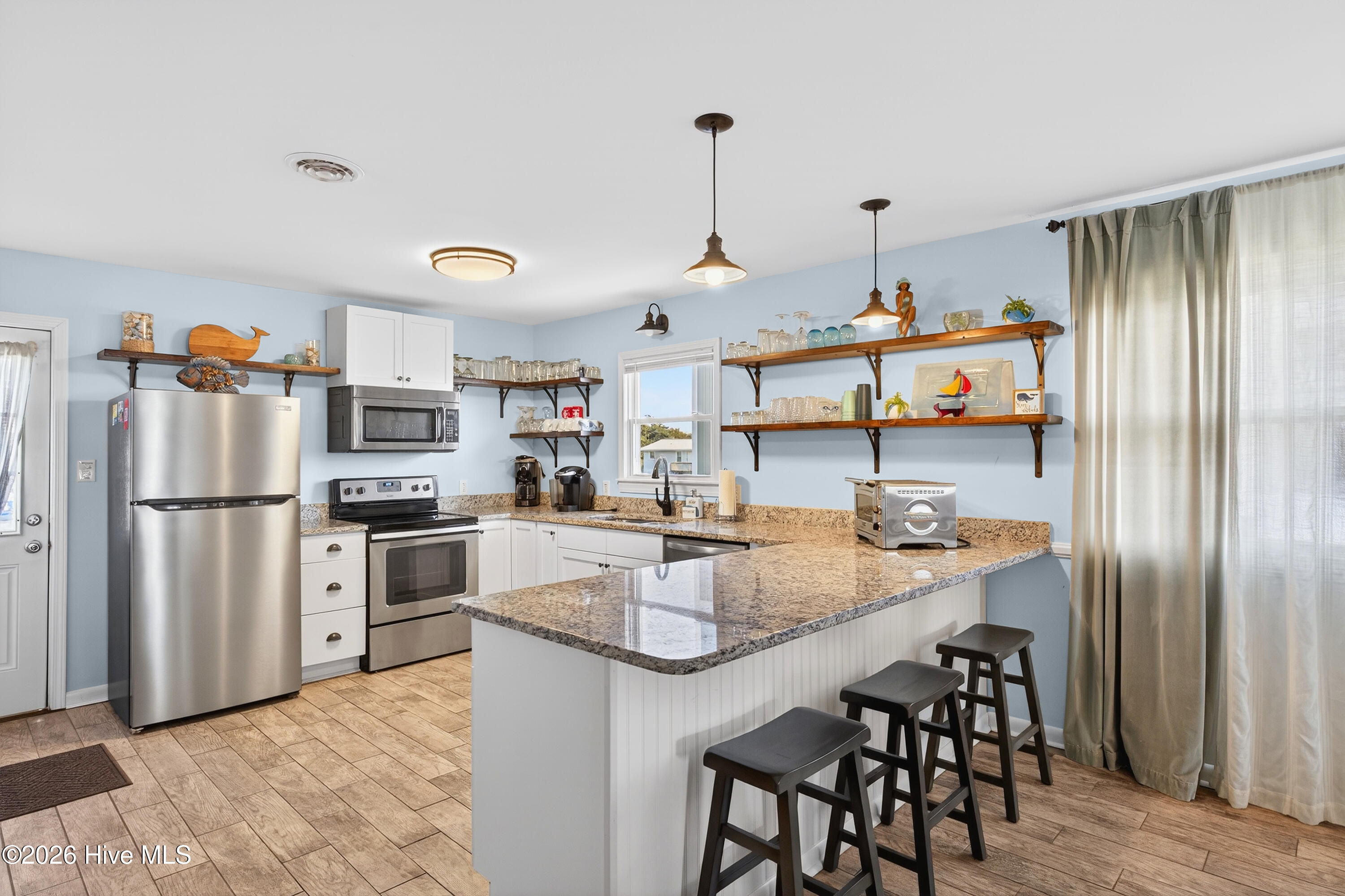 100560758 | Photo 20