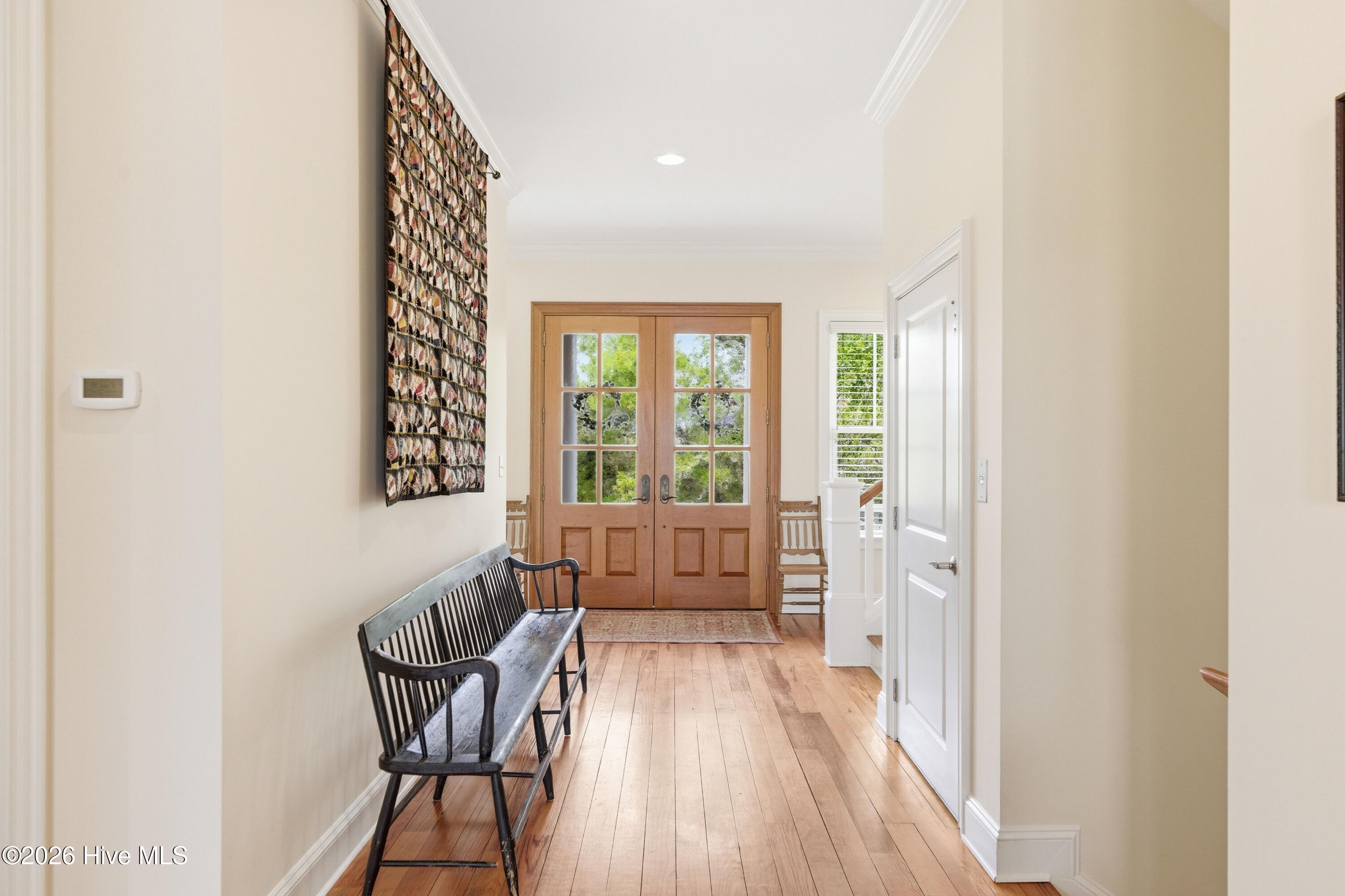 100564058 | Photo 49