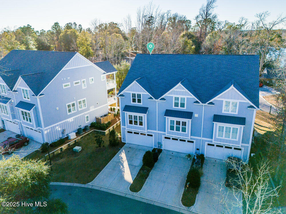 100547511 | Photo 54