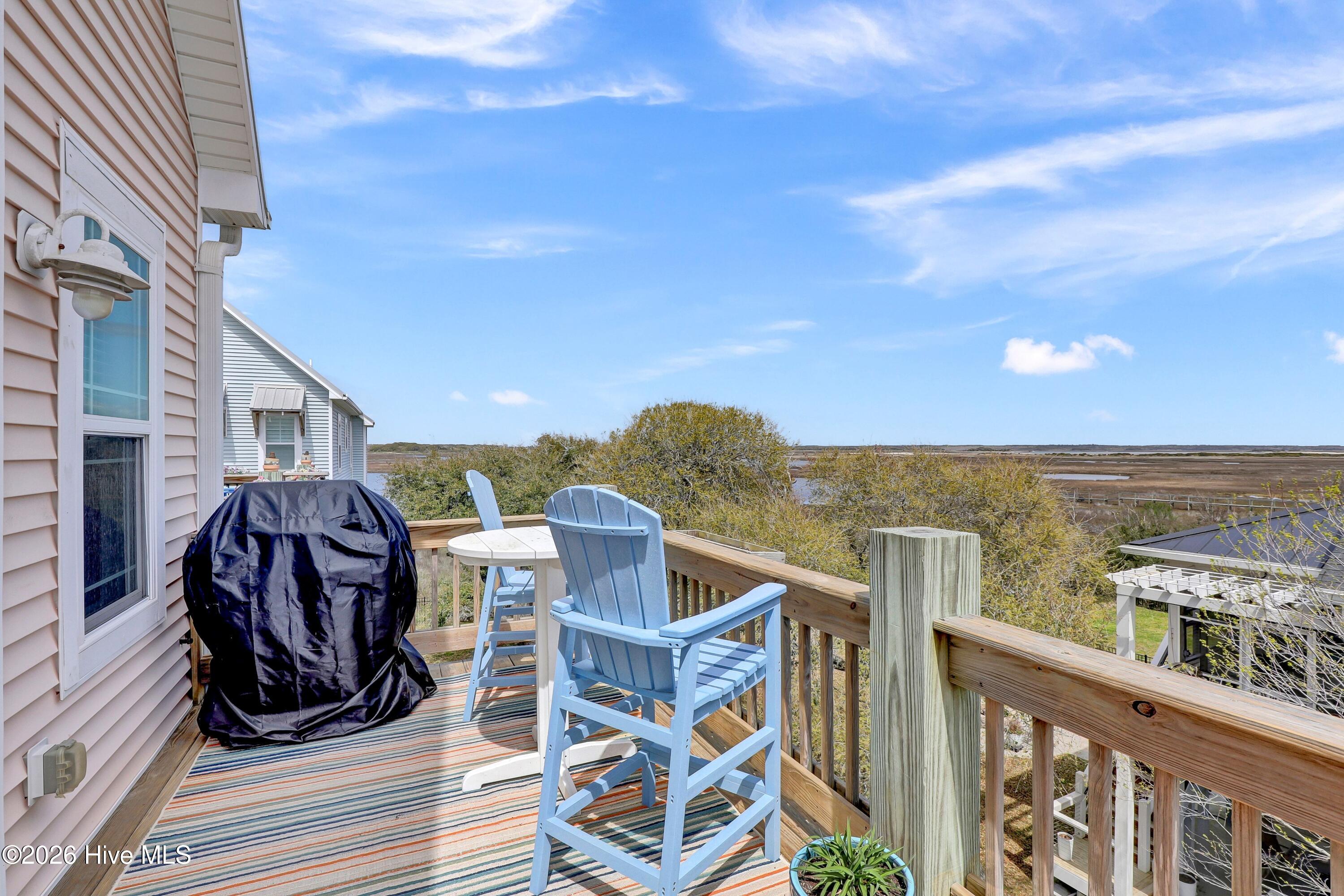 100564246 | Photo 43