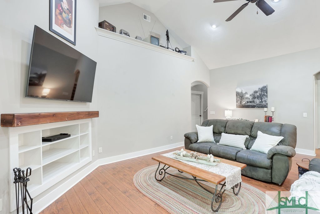 190 Blackjack Oak Drive E, Richmond Hill, GA, 31324