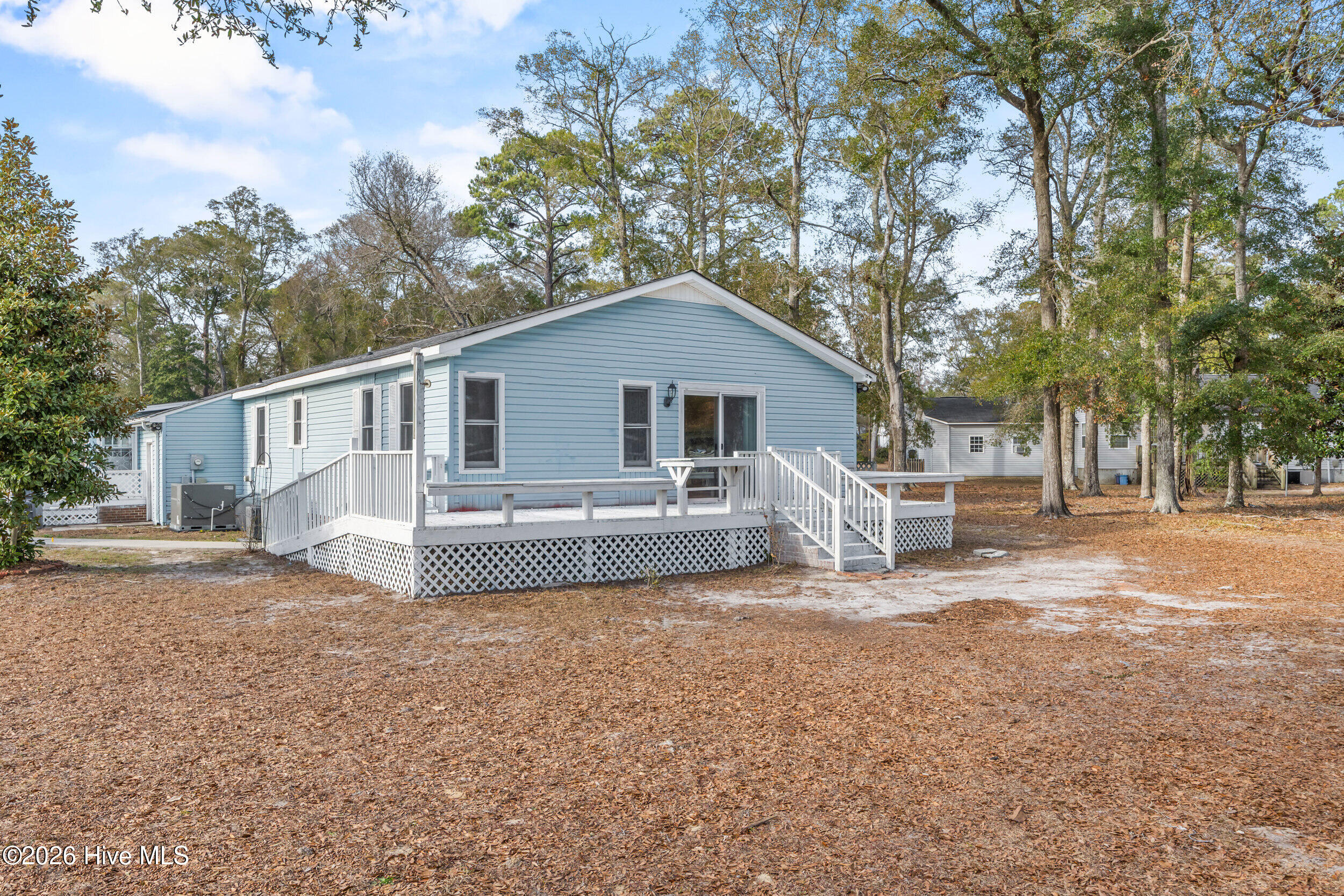 100546572 | Photo 36