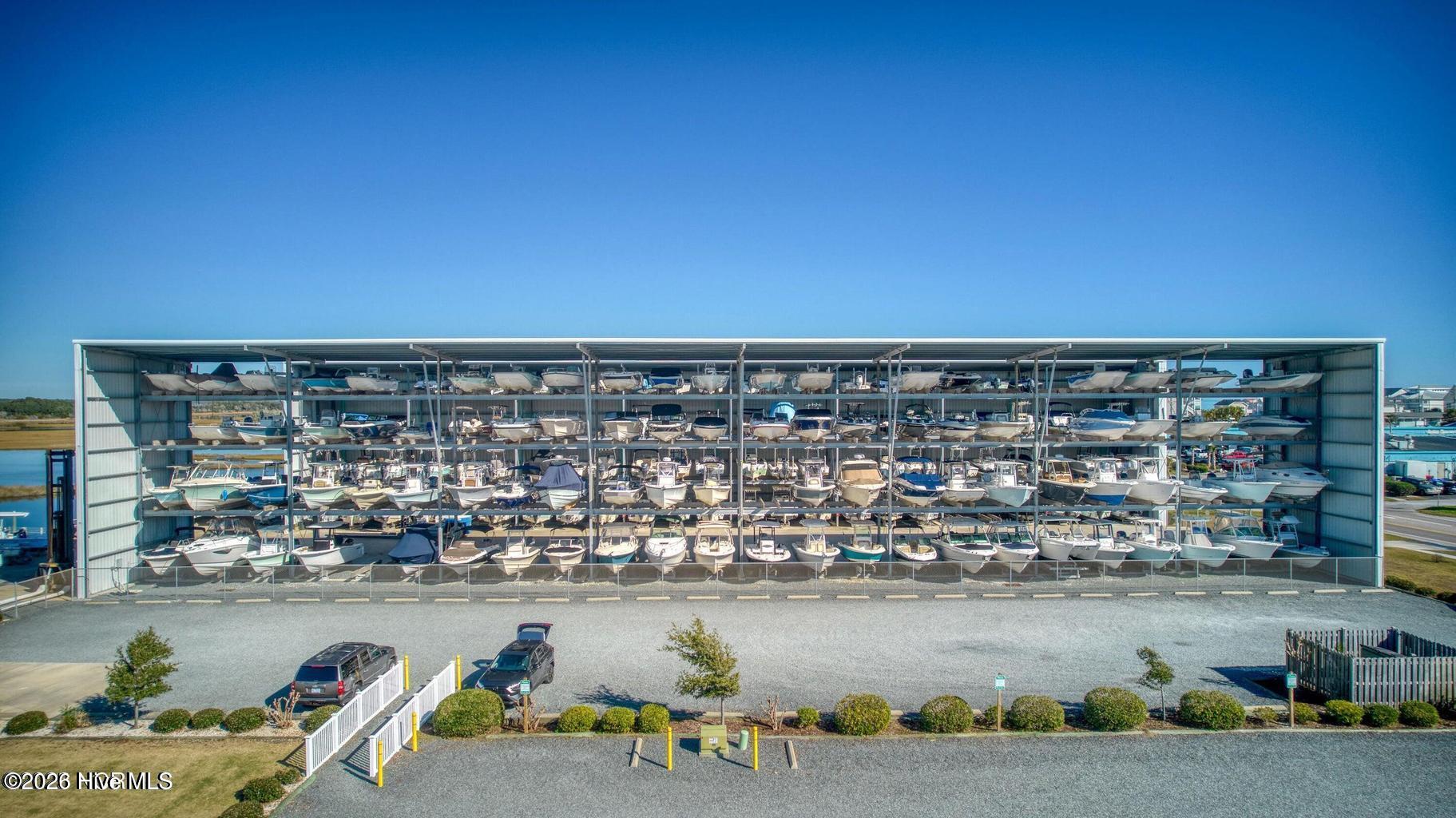 100559517 | Photo 10