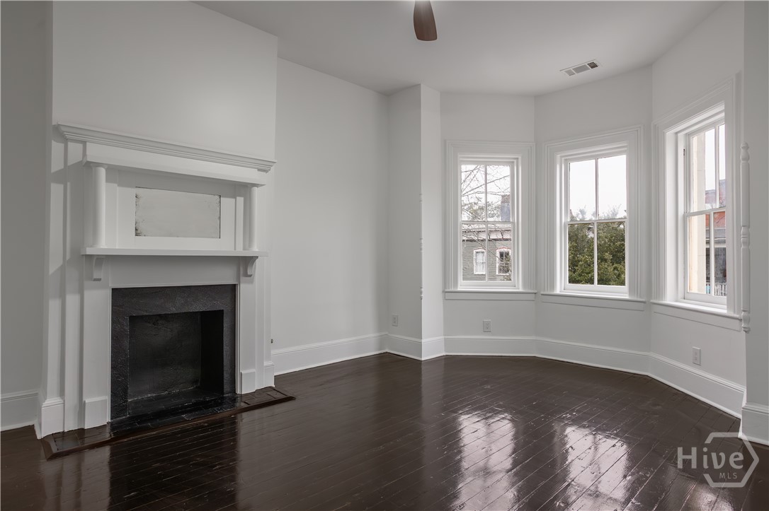 bay window