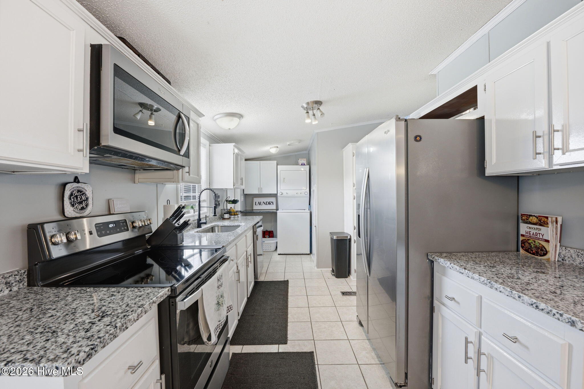 101 S Cherie Court,New Bern
