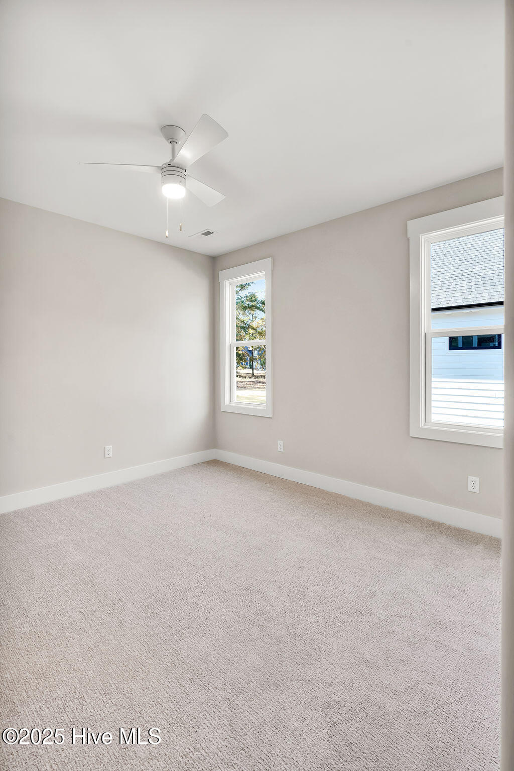 100529674 | Photo 26