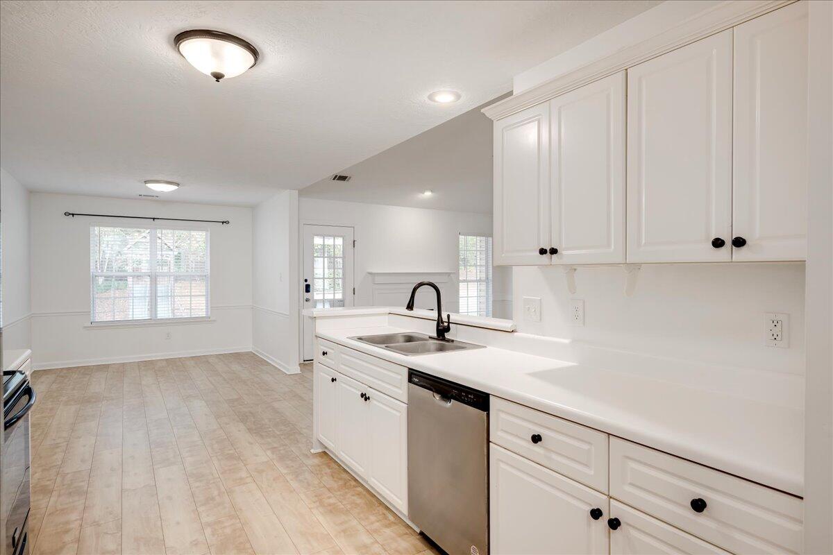 598 Bradford Lane