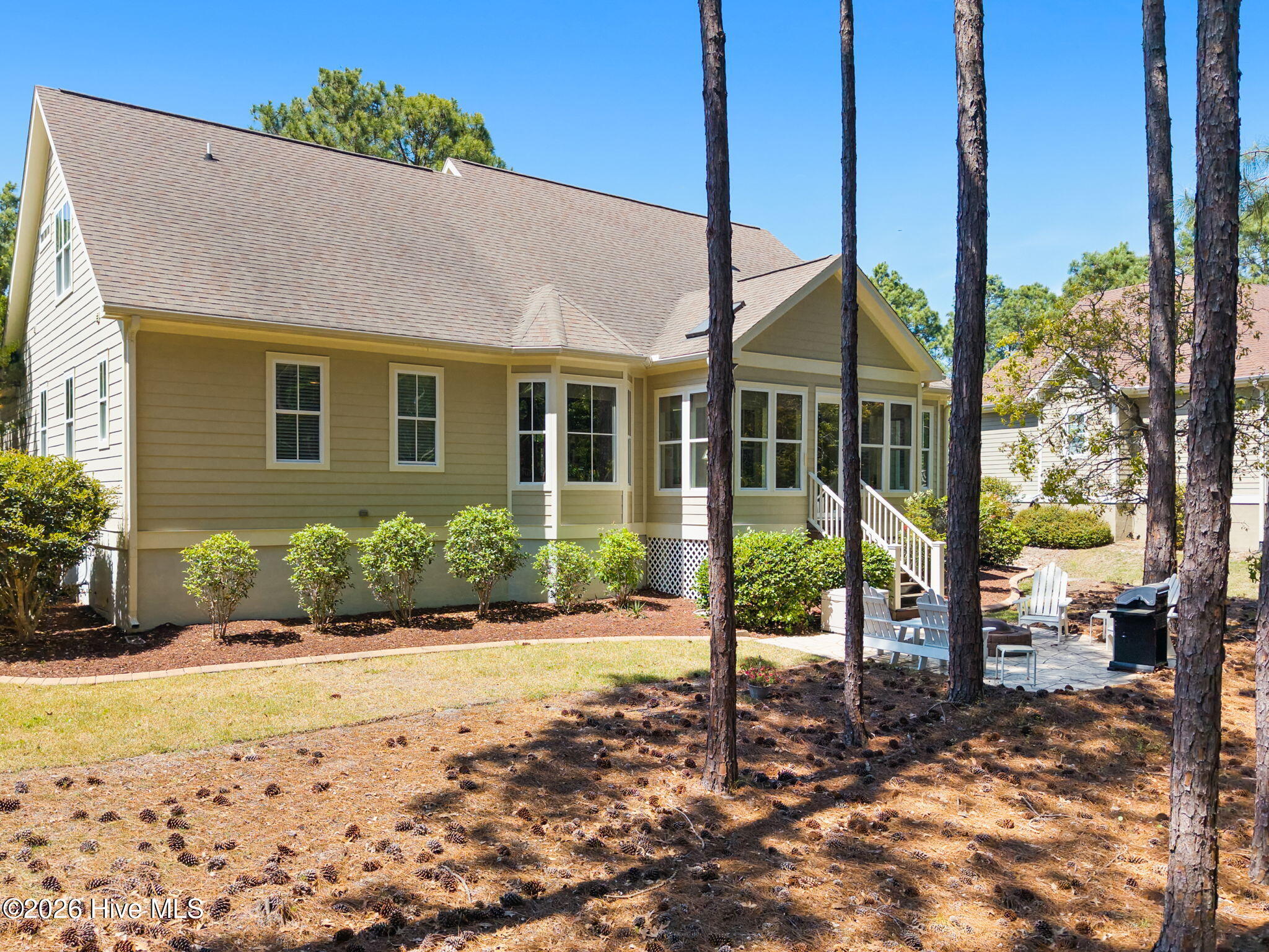 100567899 | Photo 21