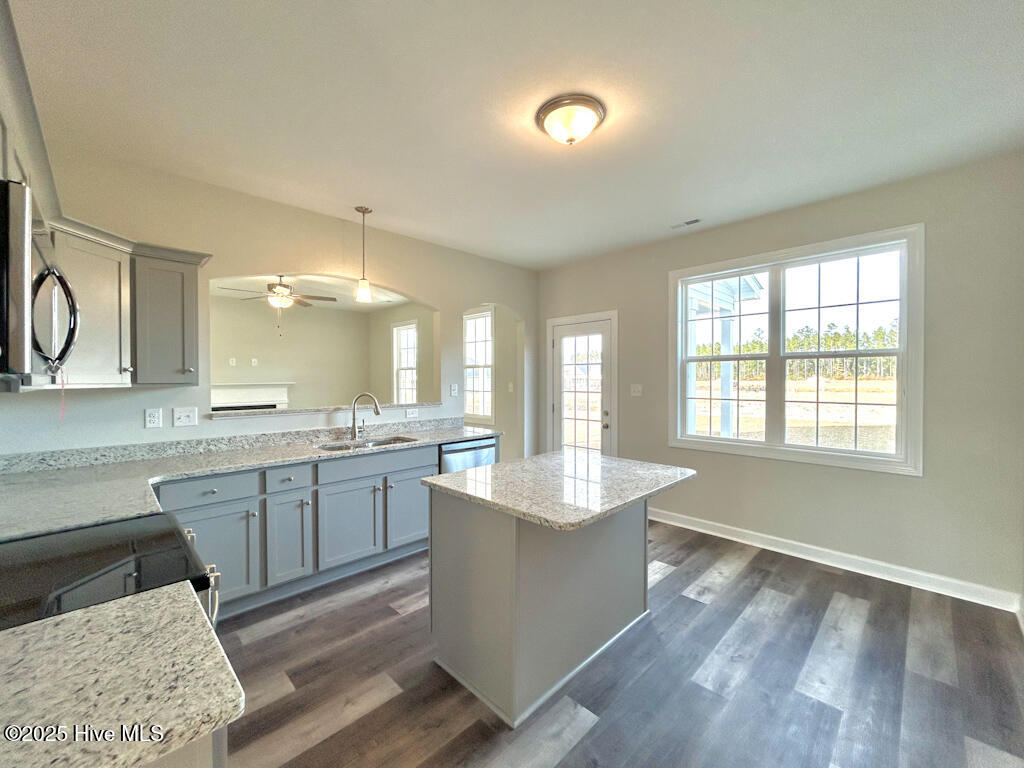 100522198 | Photo 21