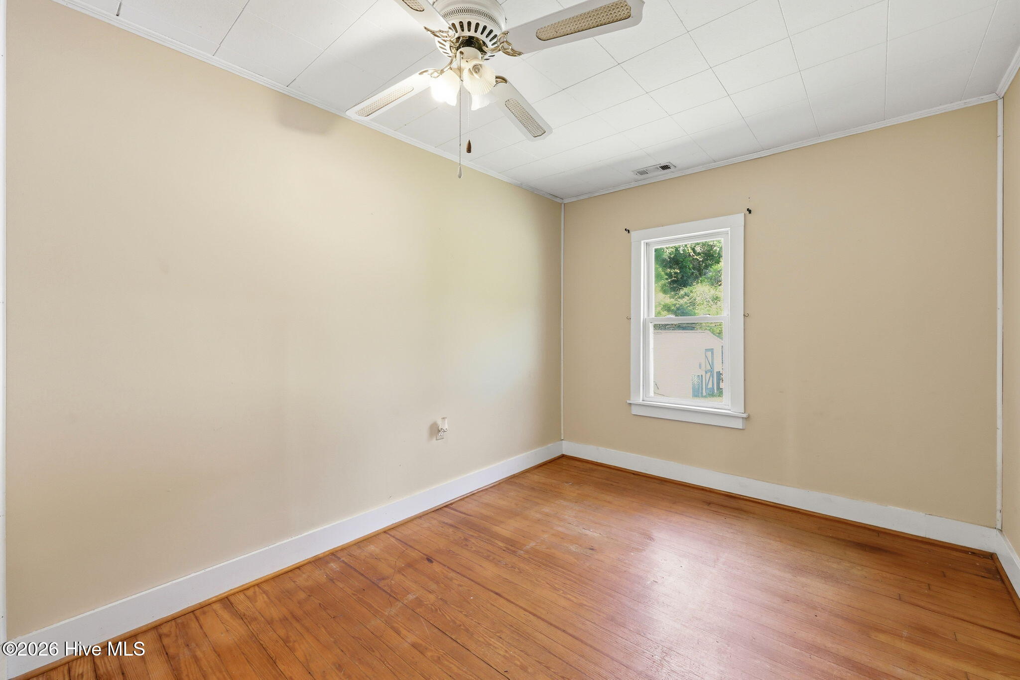 5250 Business Drive,Newport