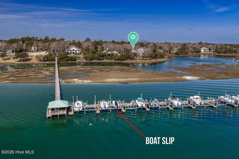 100558488 | Photo 65