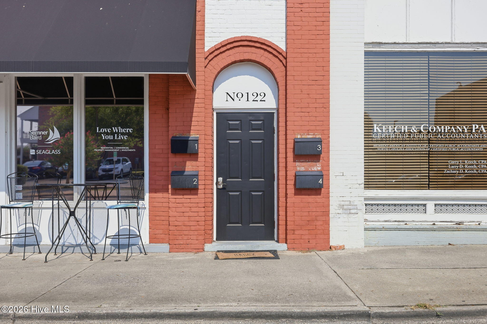 122 Market, Washington, North Carolina, 1 Bedroom Bedrooms, 6 Room Rooms,2 BathroomBathrooms,Apartment,For sale,Market,100600622 122 Market, Washington, North Carolina, 1 Bedroom Bedrooms, 6 Room Rooms,2 BathroomBathrooms,Apartment,For sale,Market,100600622