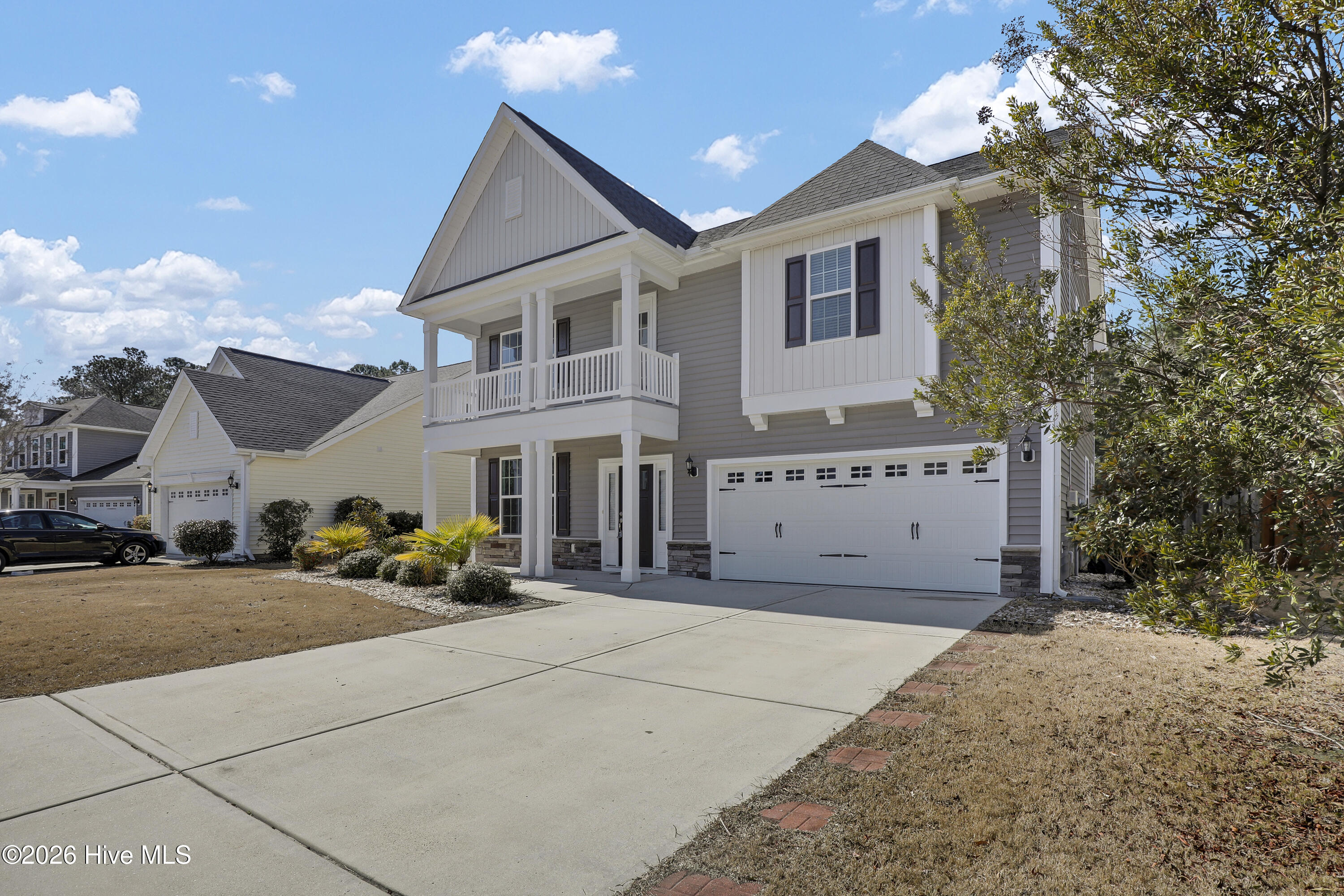 100556478 | Photo 51