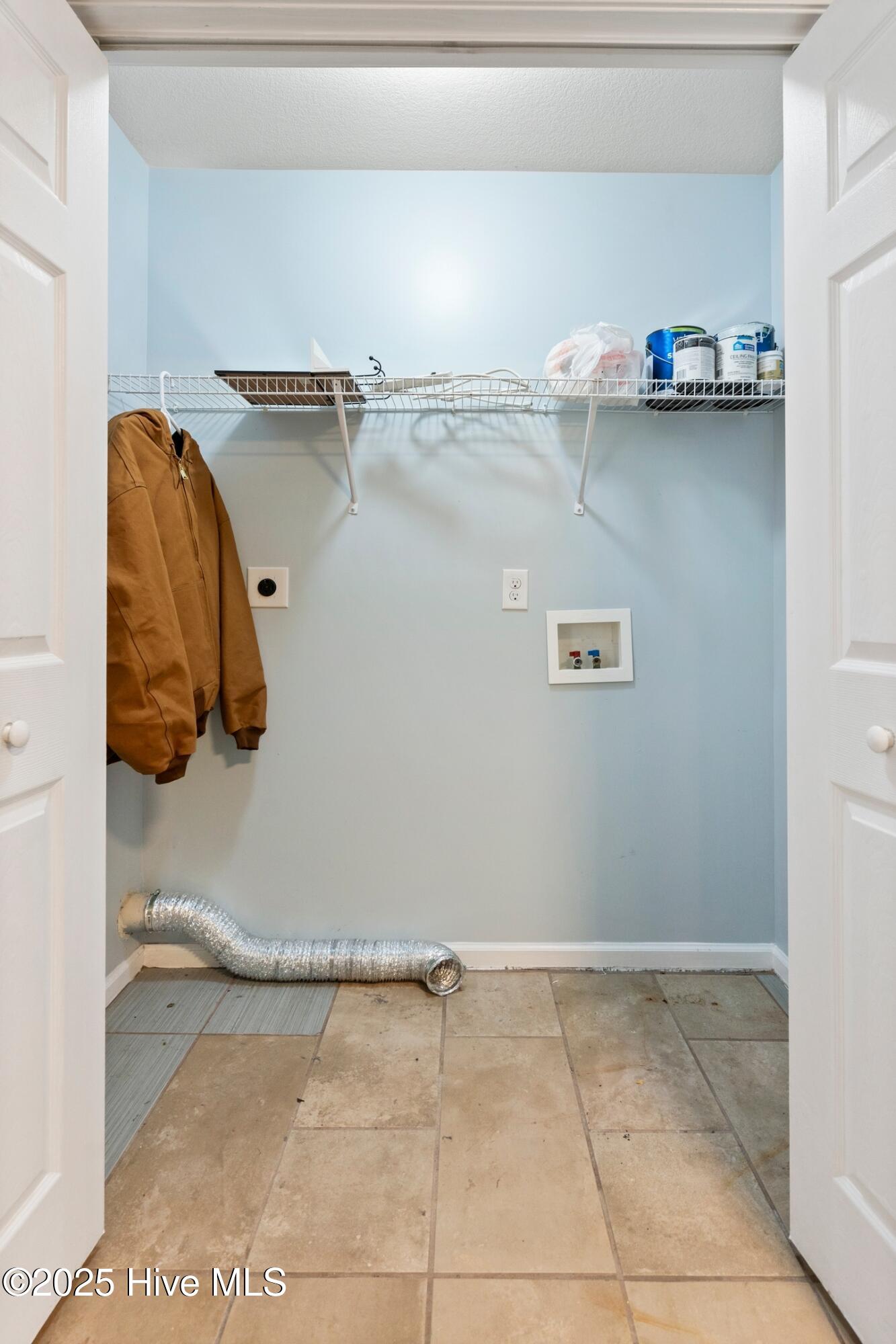 100536267 | Photo 21