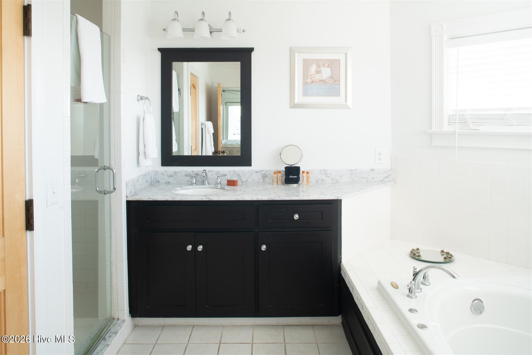 100559569 | Photo 38