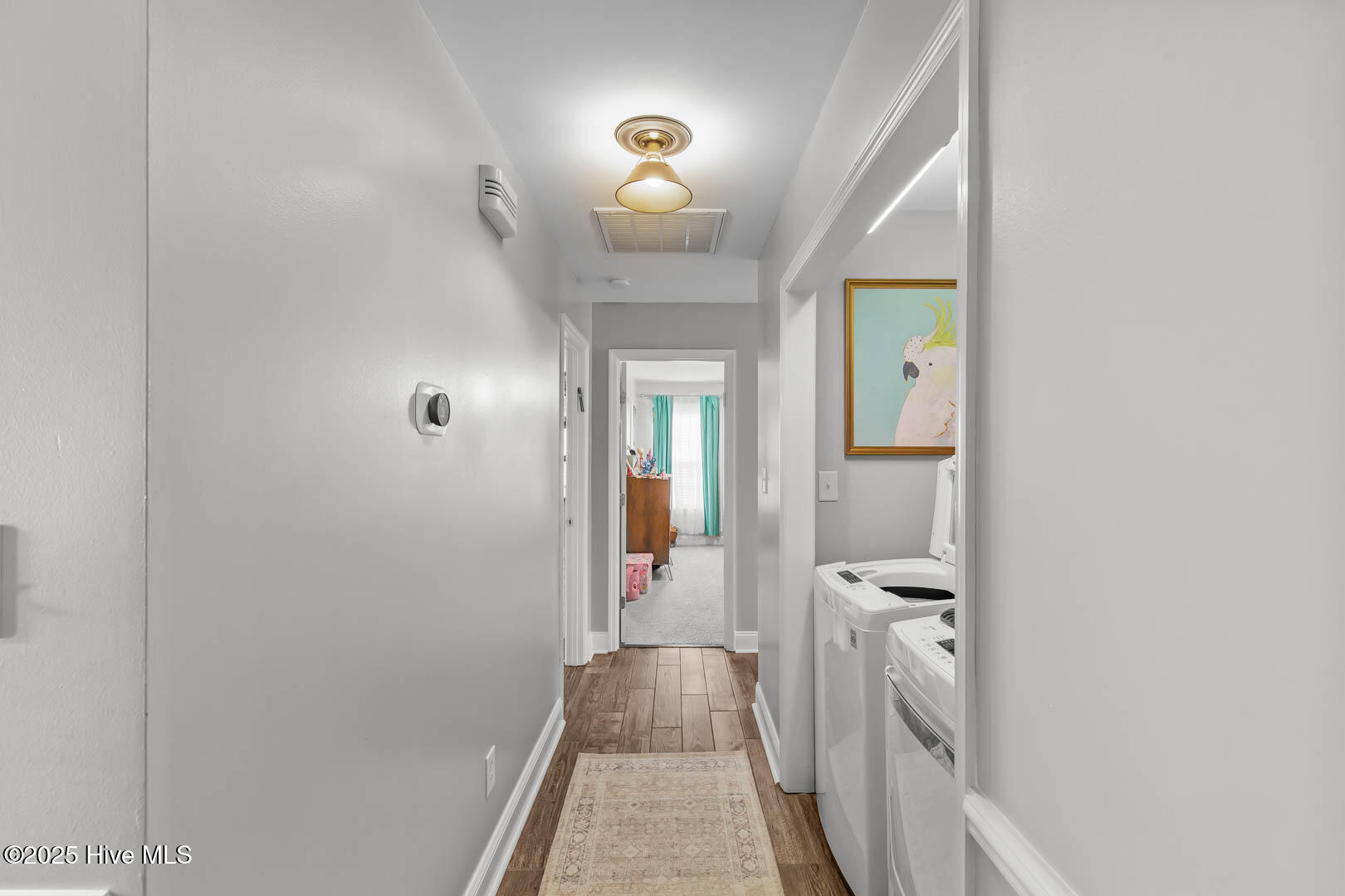 100510785 | Photo 28