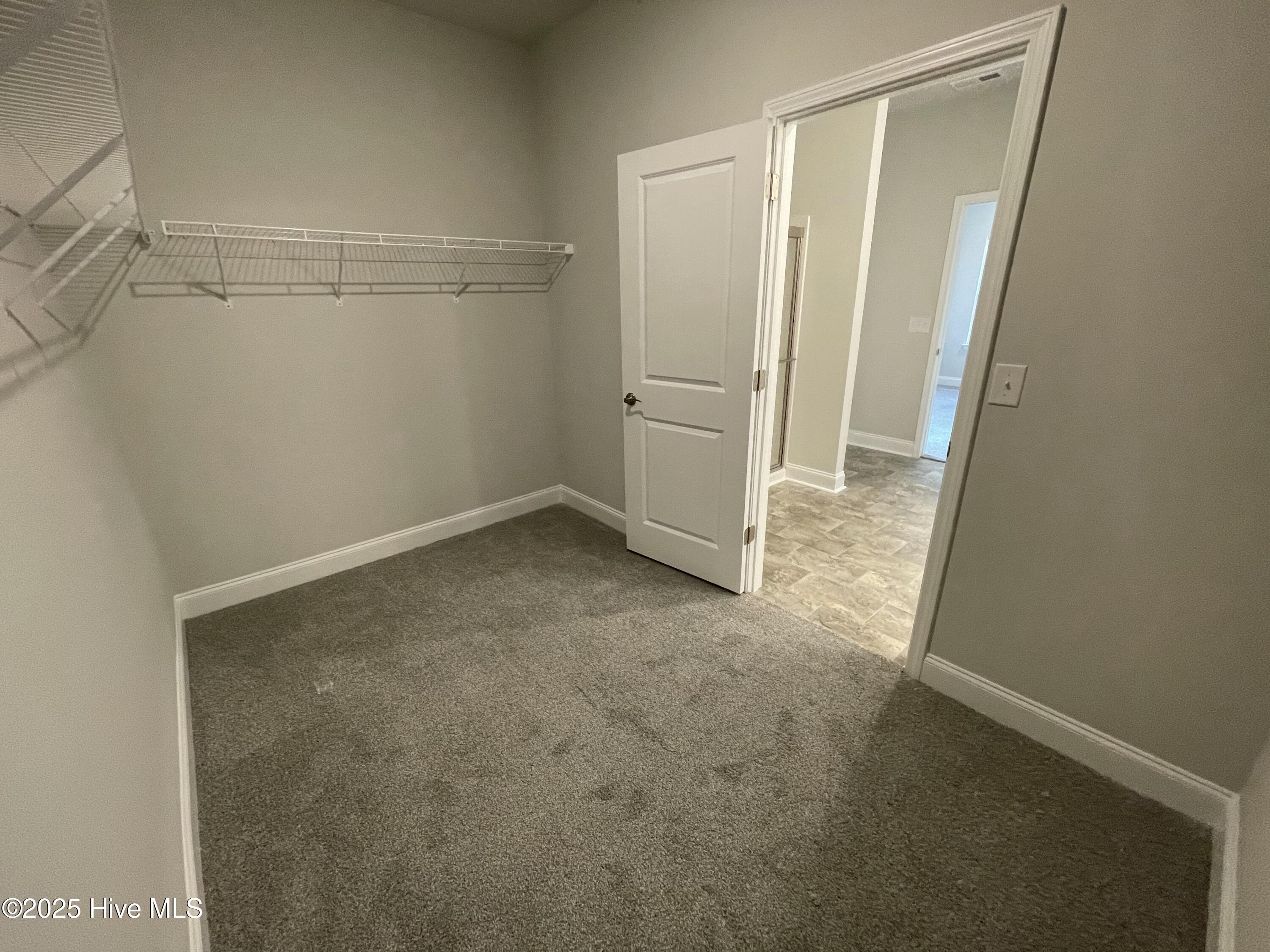 100514580 | Photo 42