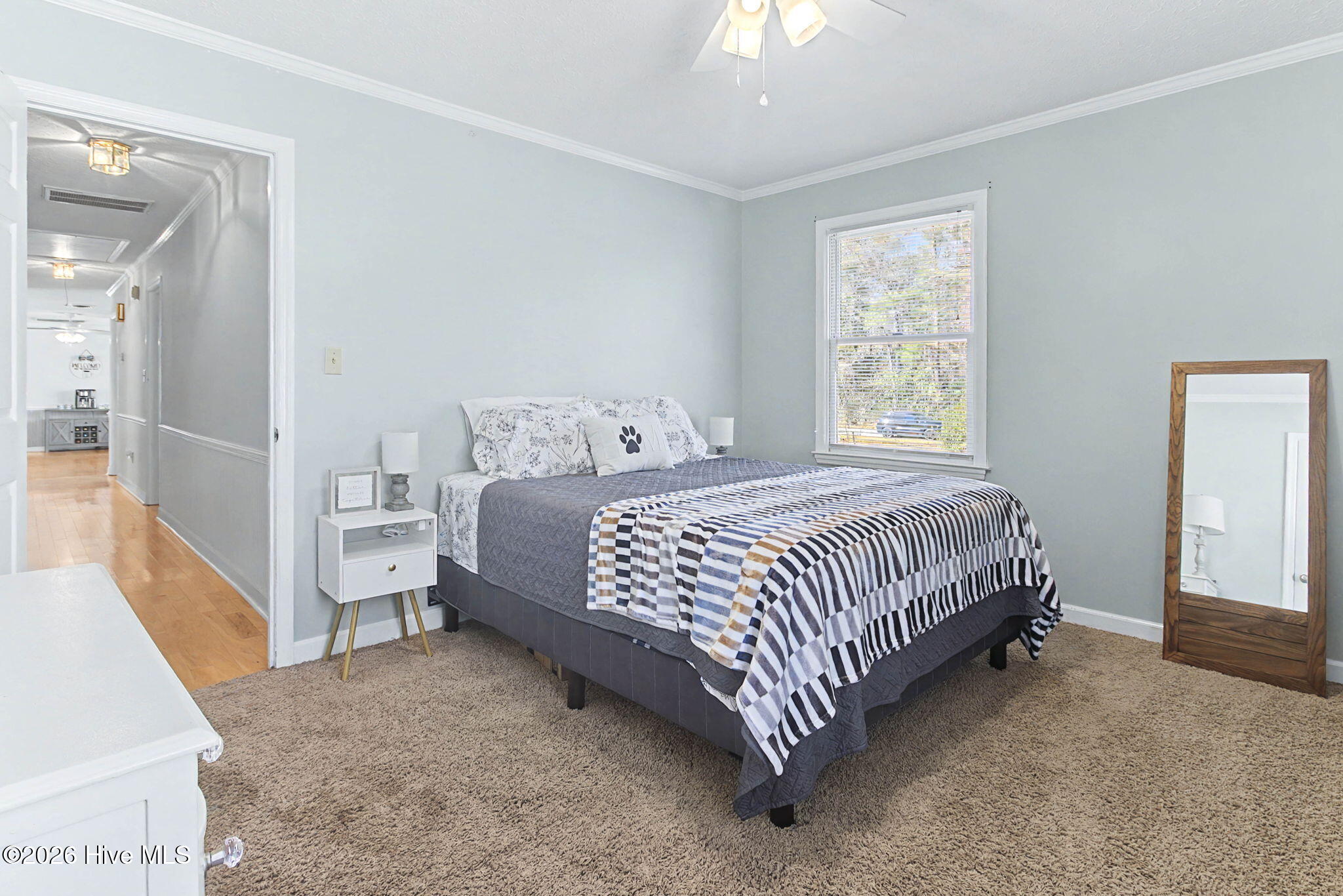 100551680 | Photo 30