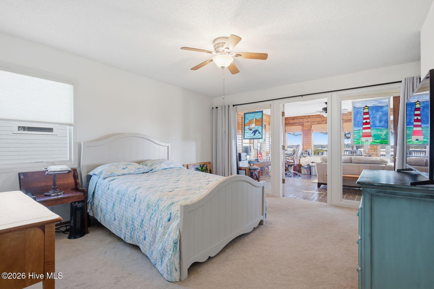 100555679 | Photo 31