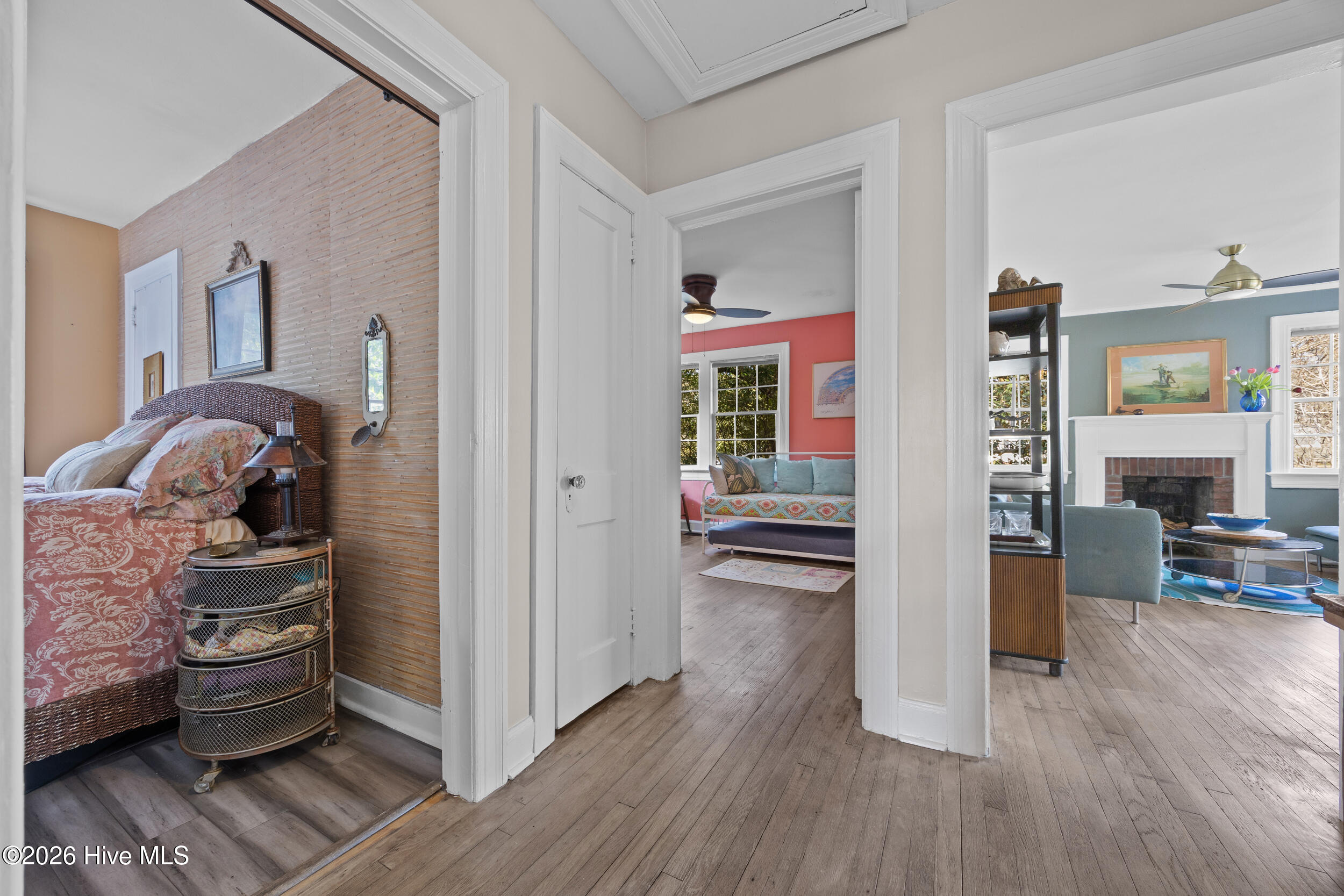 100559586 | Photo 22