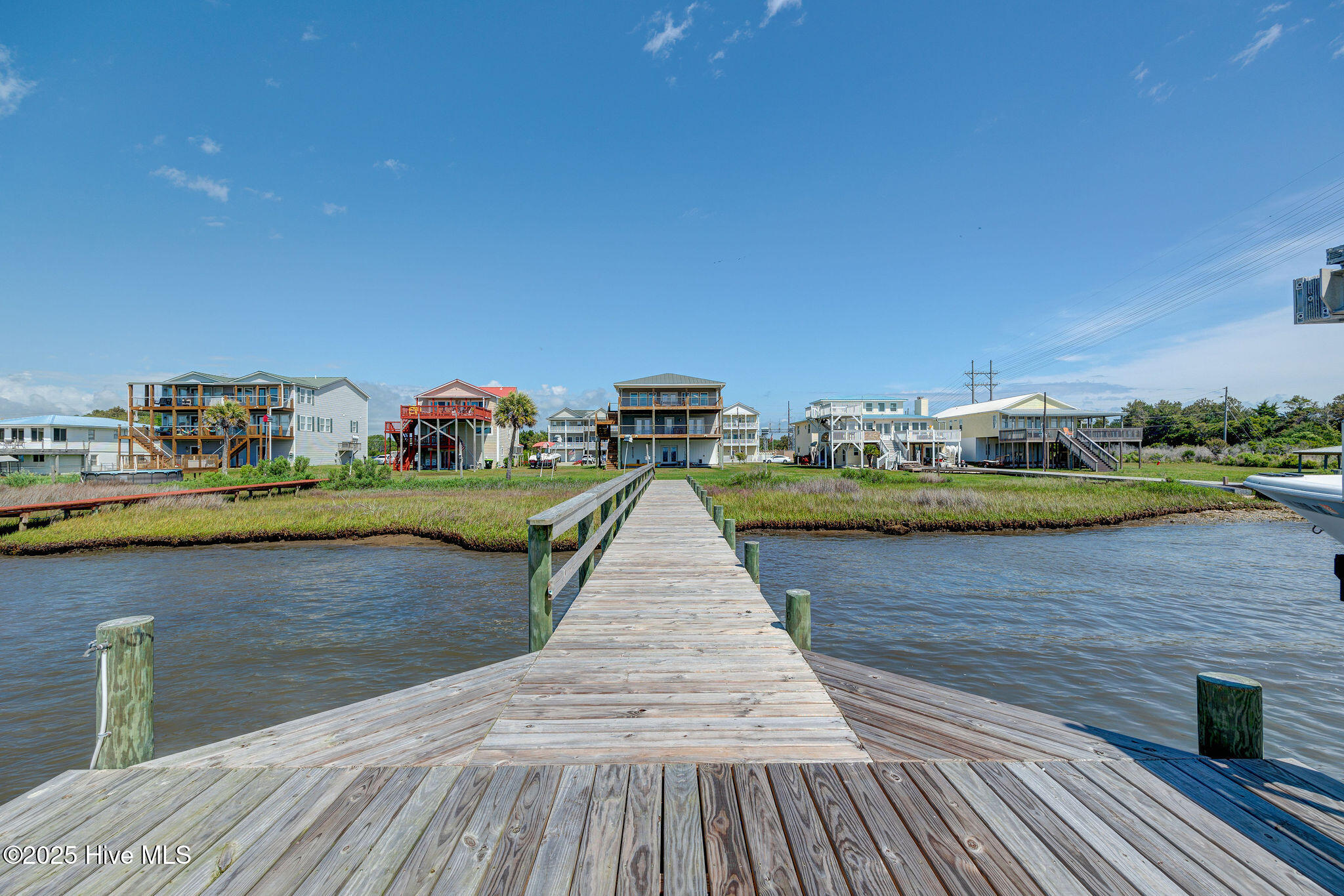 100505826 | Photo 13