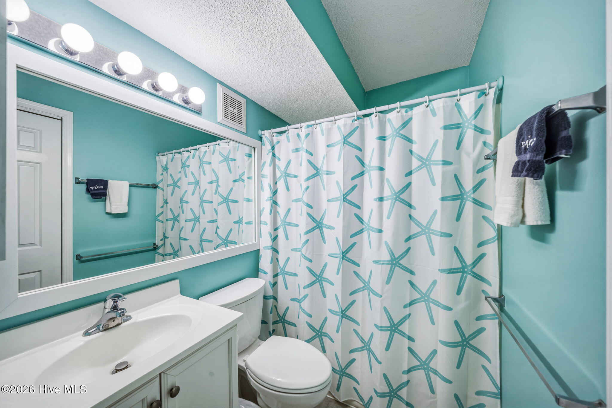 100558959 | Photo 27