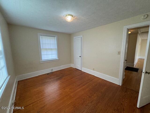 100553966 | Photo 10