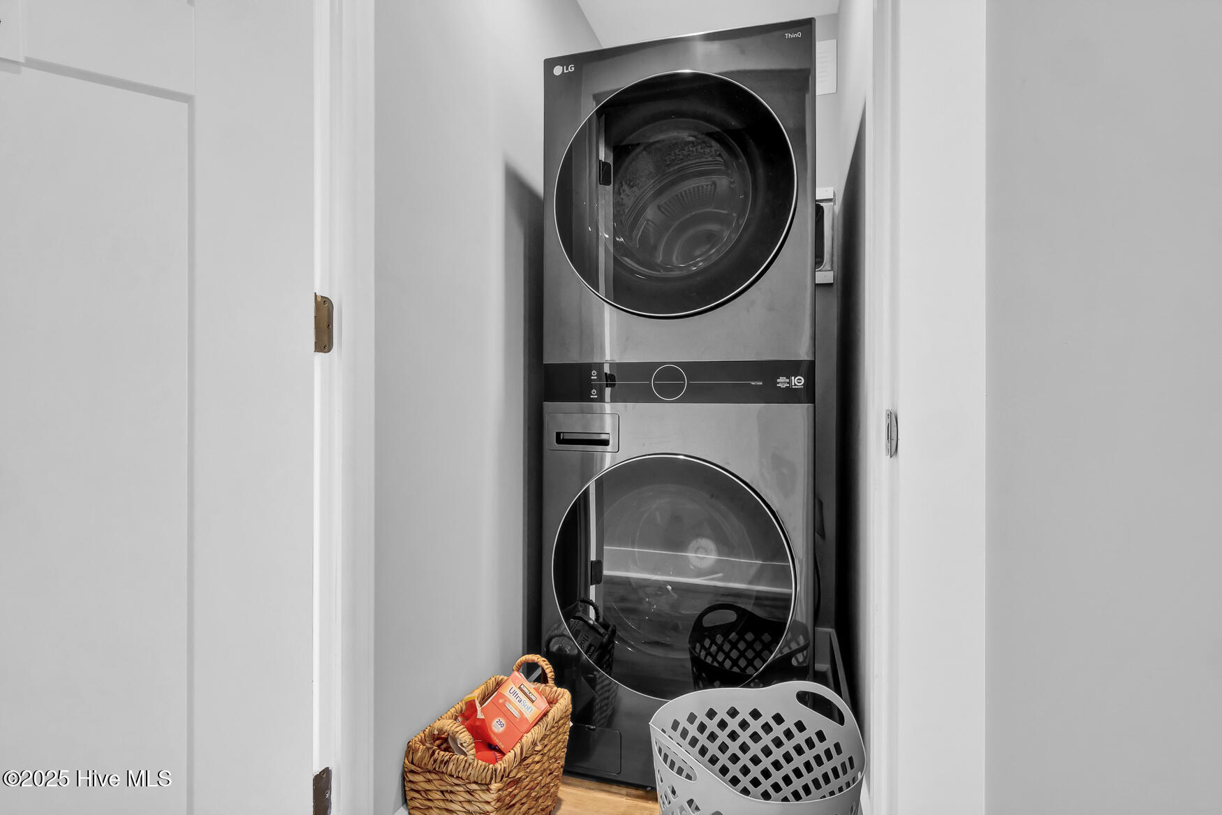 100544154 | Photo 58