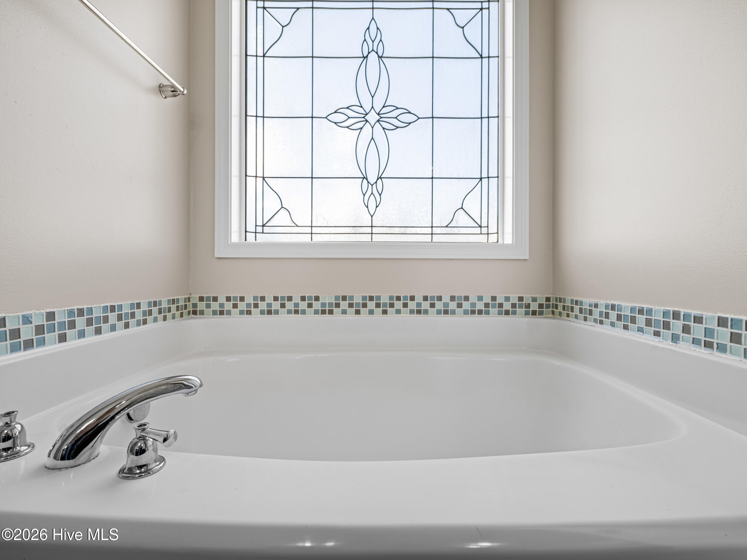 100549292 | Photo 34