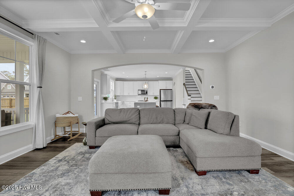 100500102 | Photo 23