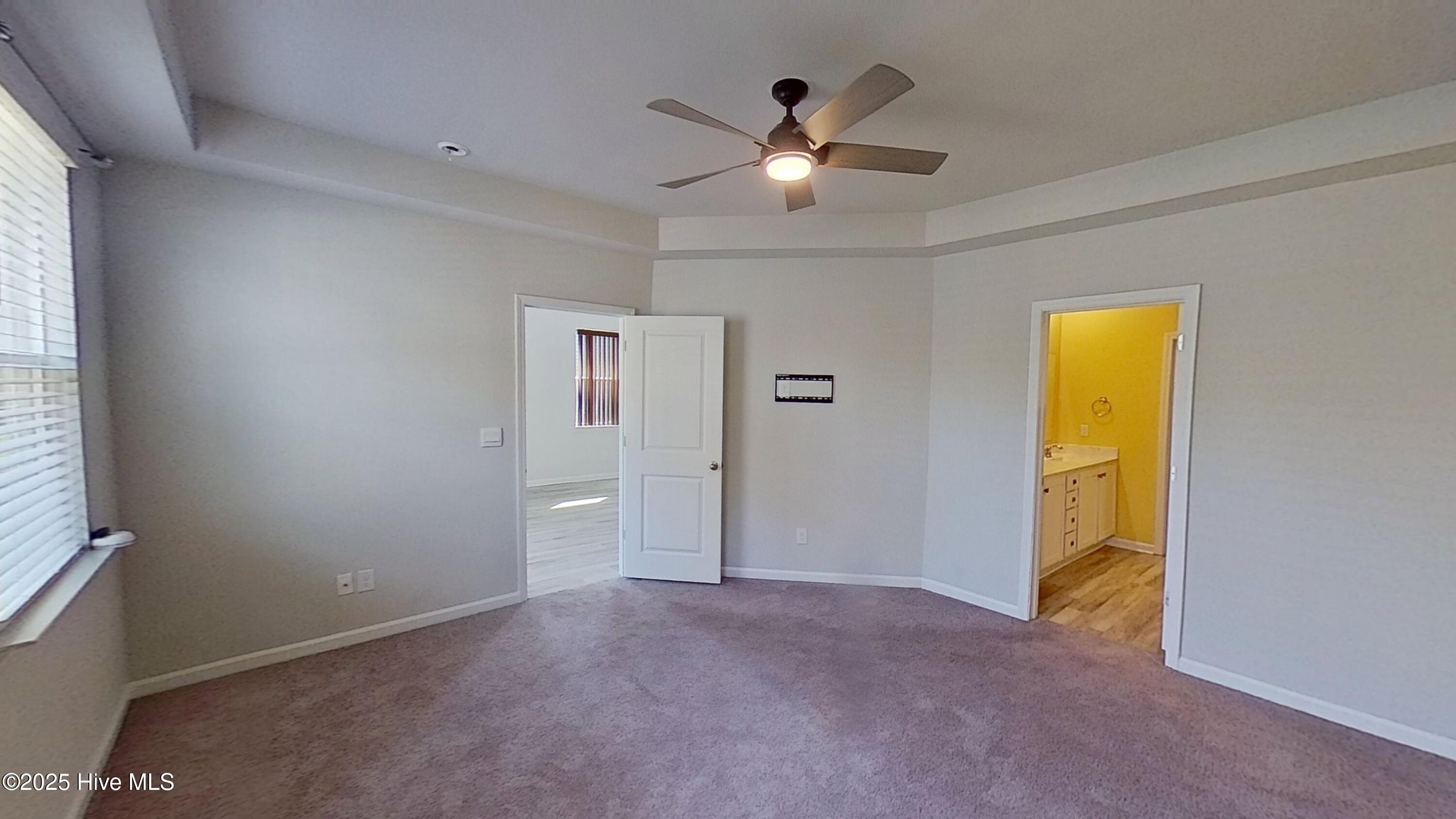 100509218 | Photo 14