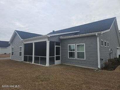 100563283 | Photo 19