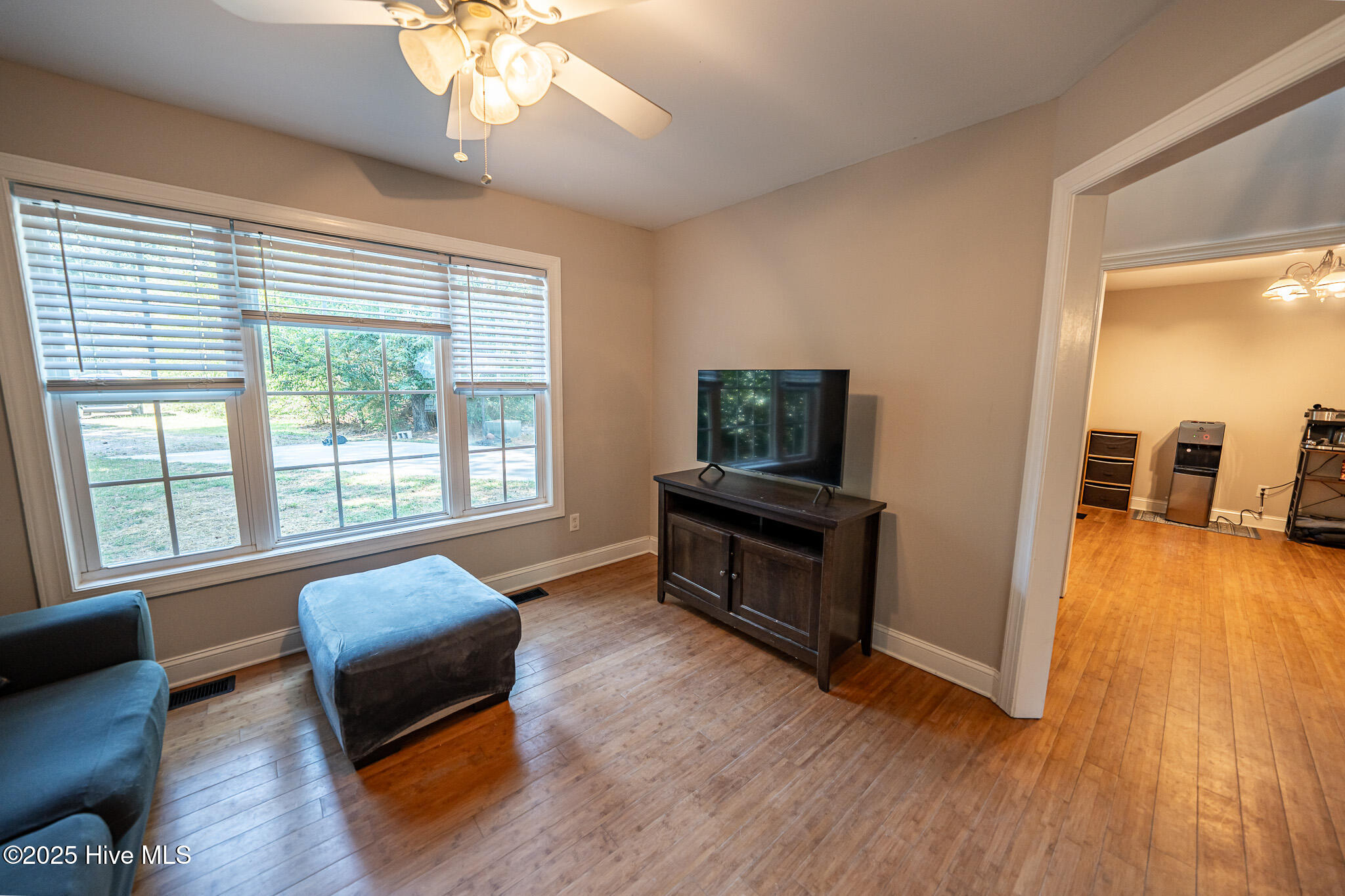 306 Lakeview Court, Sneads Ferry, NC 28460 – photo 8: DSC04004-HDR