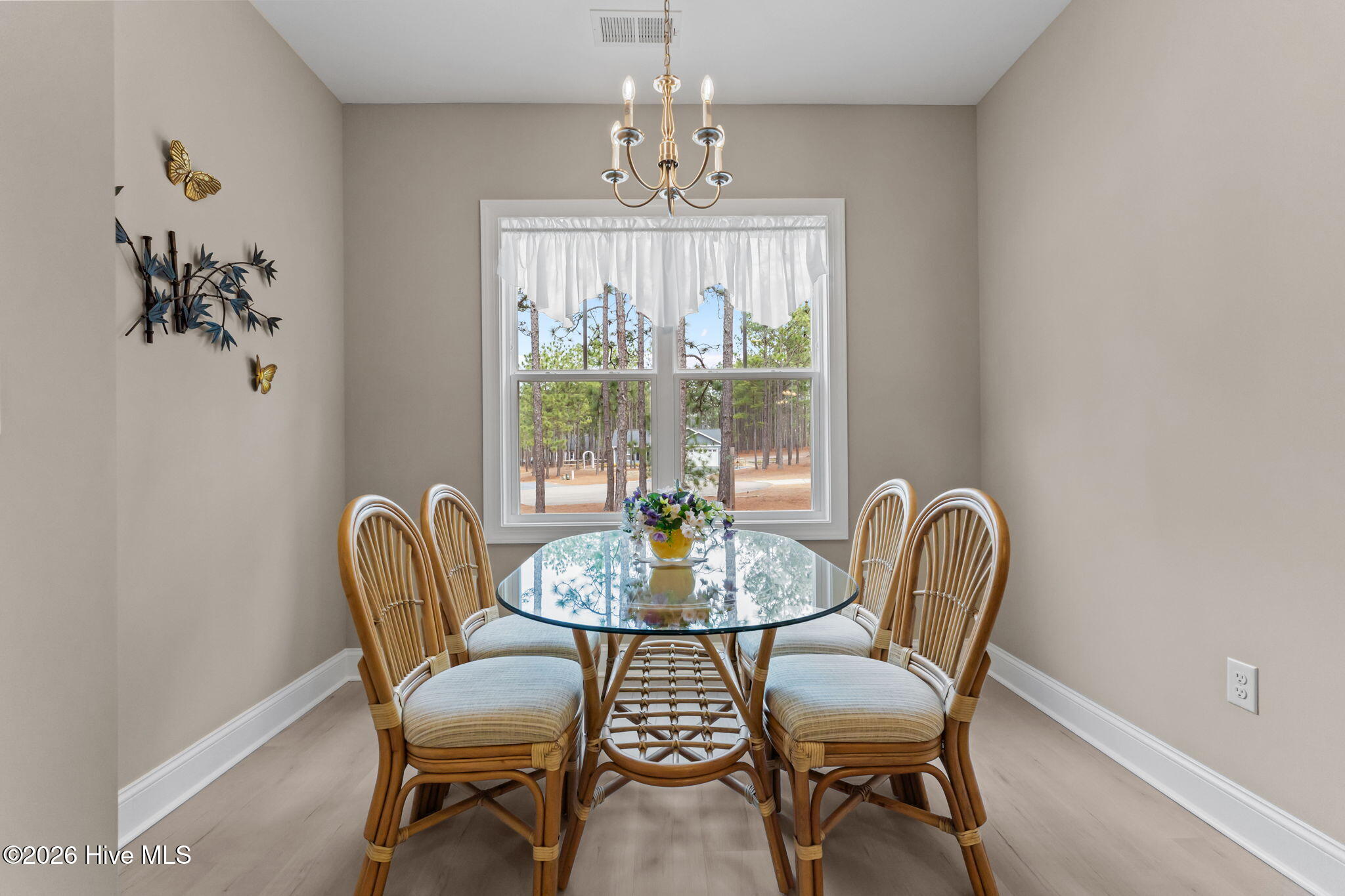 102 Roxburgh Court