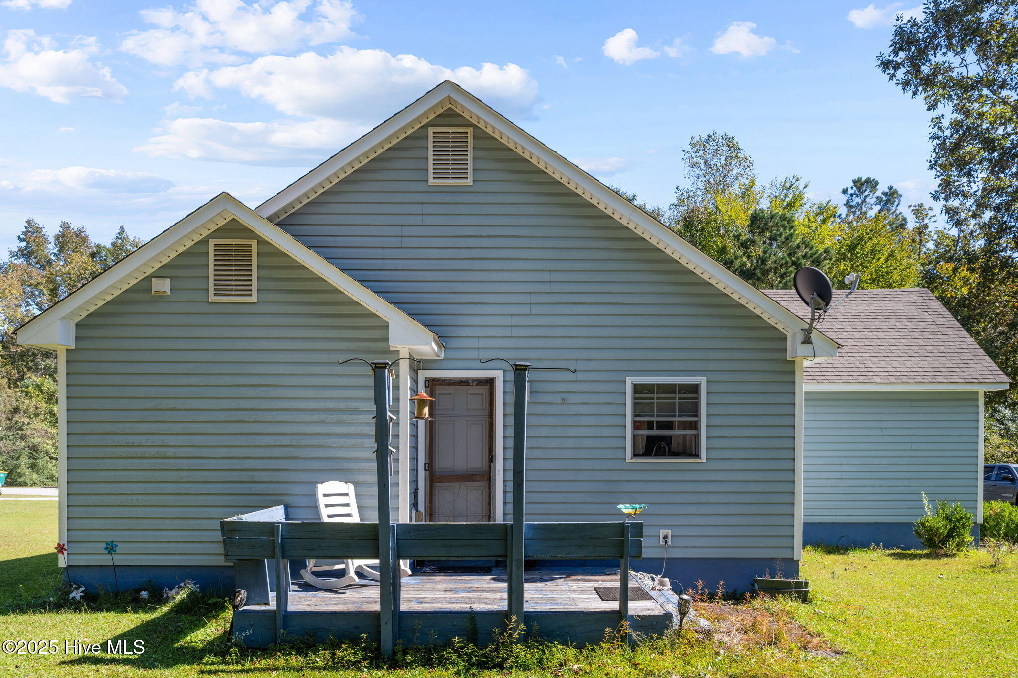 122 Live Oak Drive, Jacksonville, NC 28540 – photo 12: Back view
