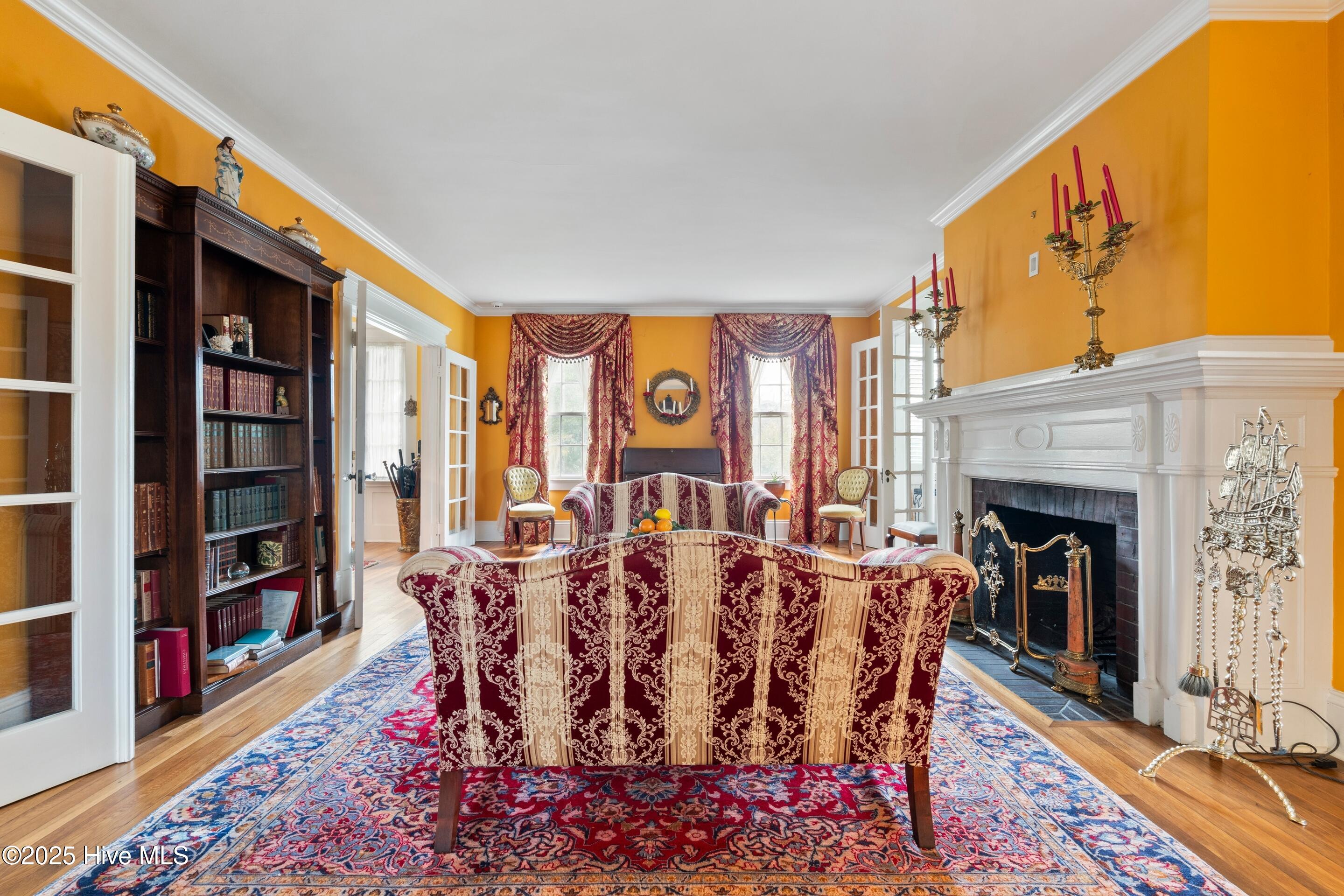 100553658 | Photo 10