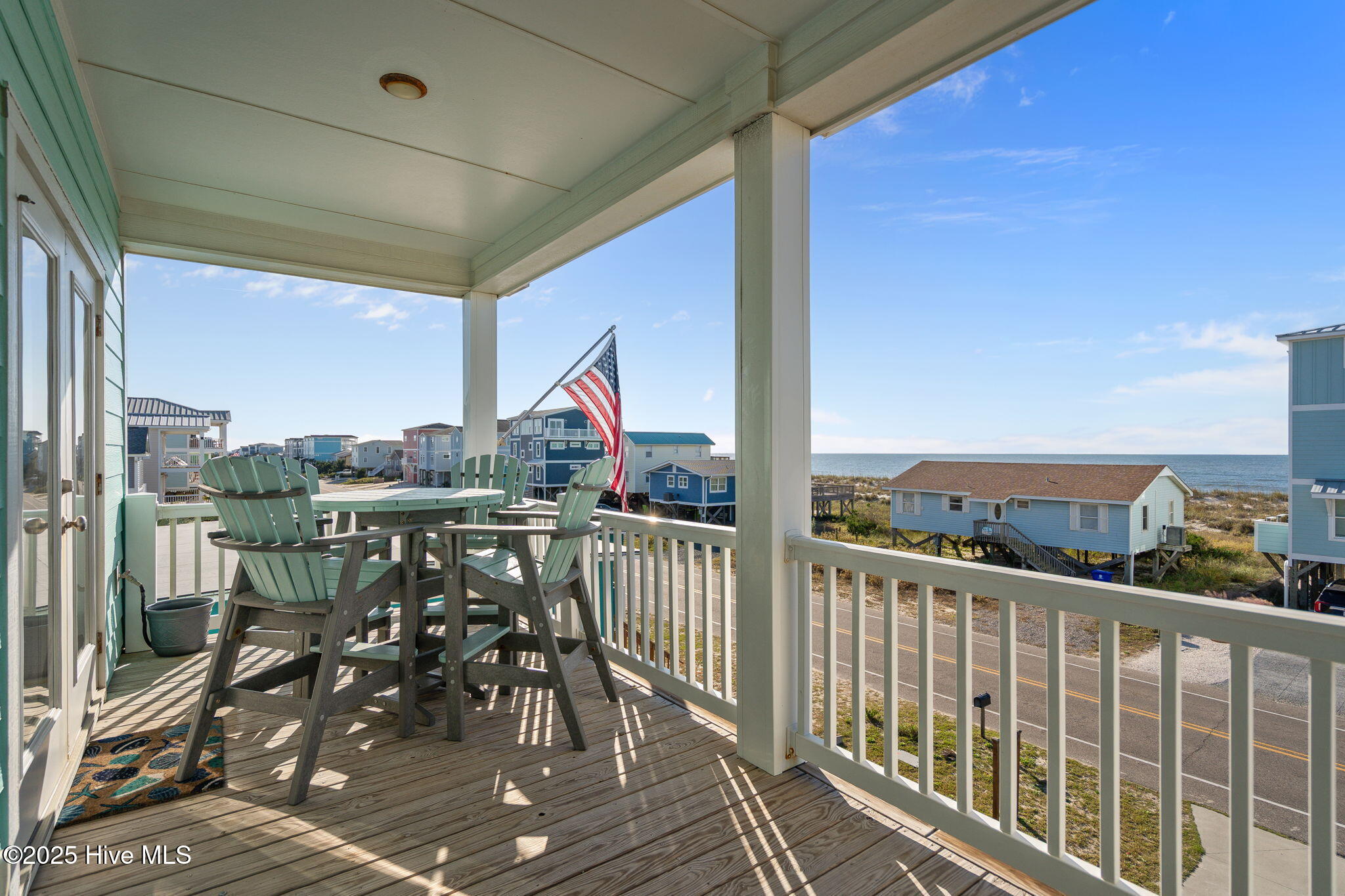 100538696 | Photo 11