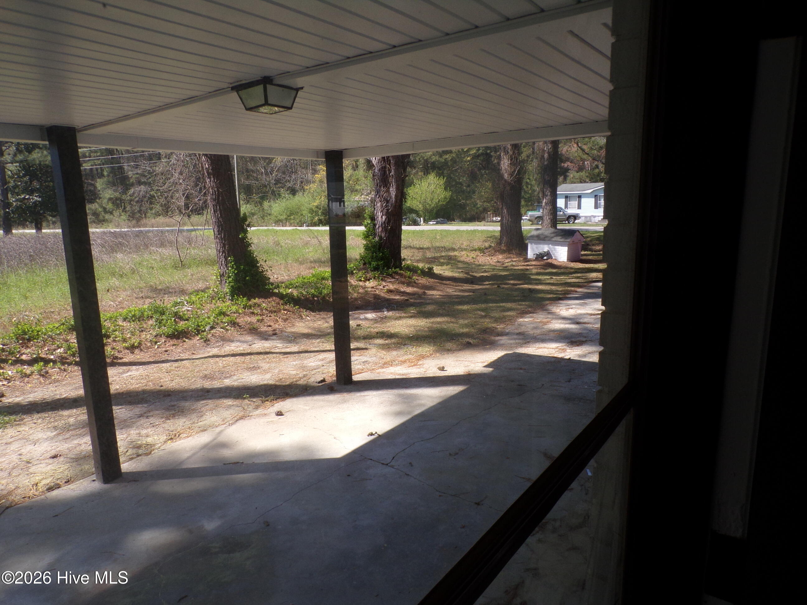 100562942 | Photo 22