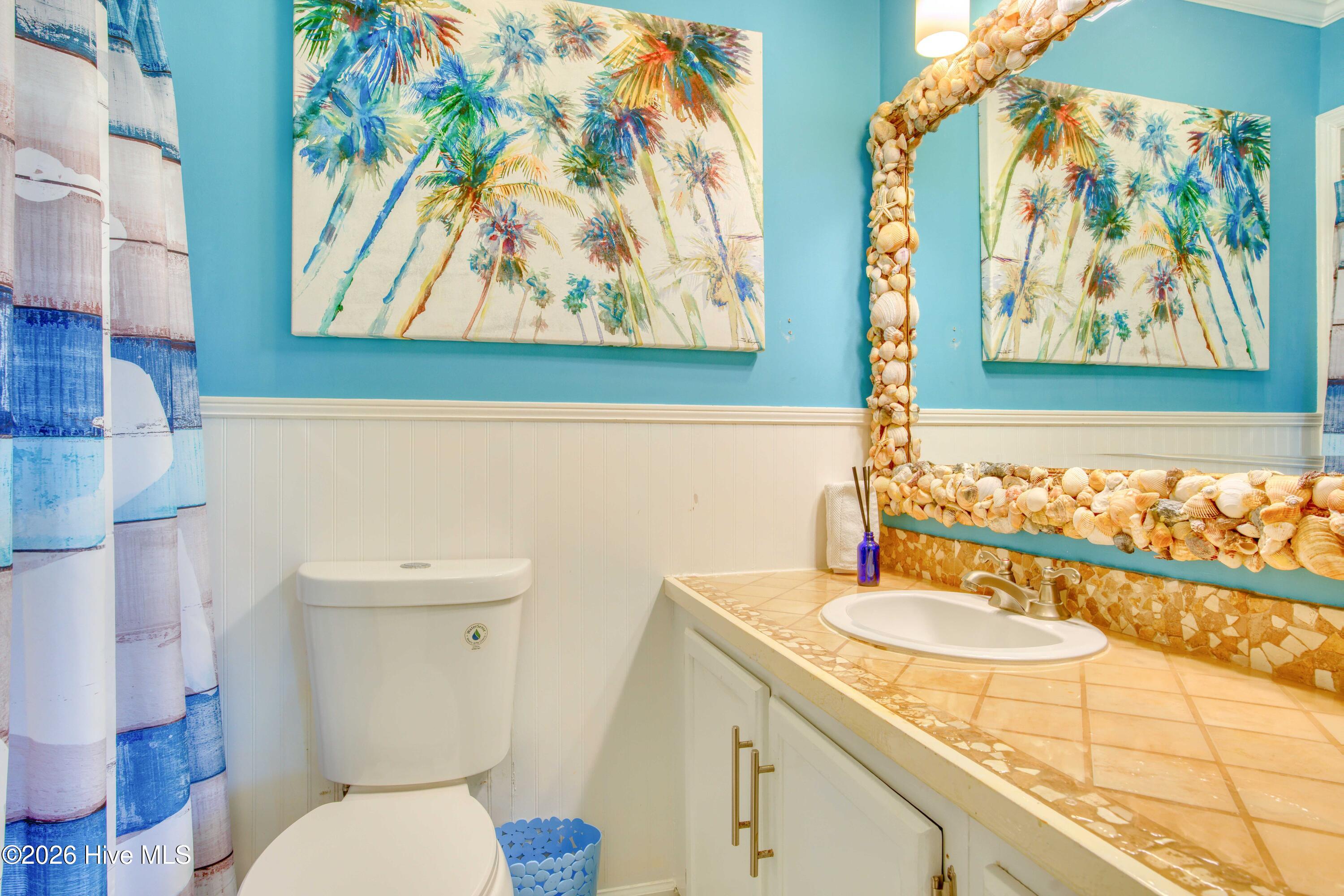 100550124 | Photo 34